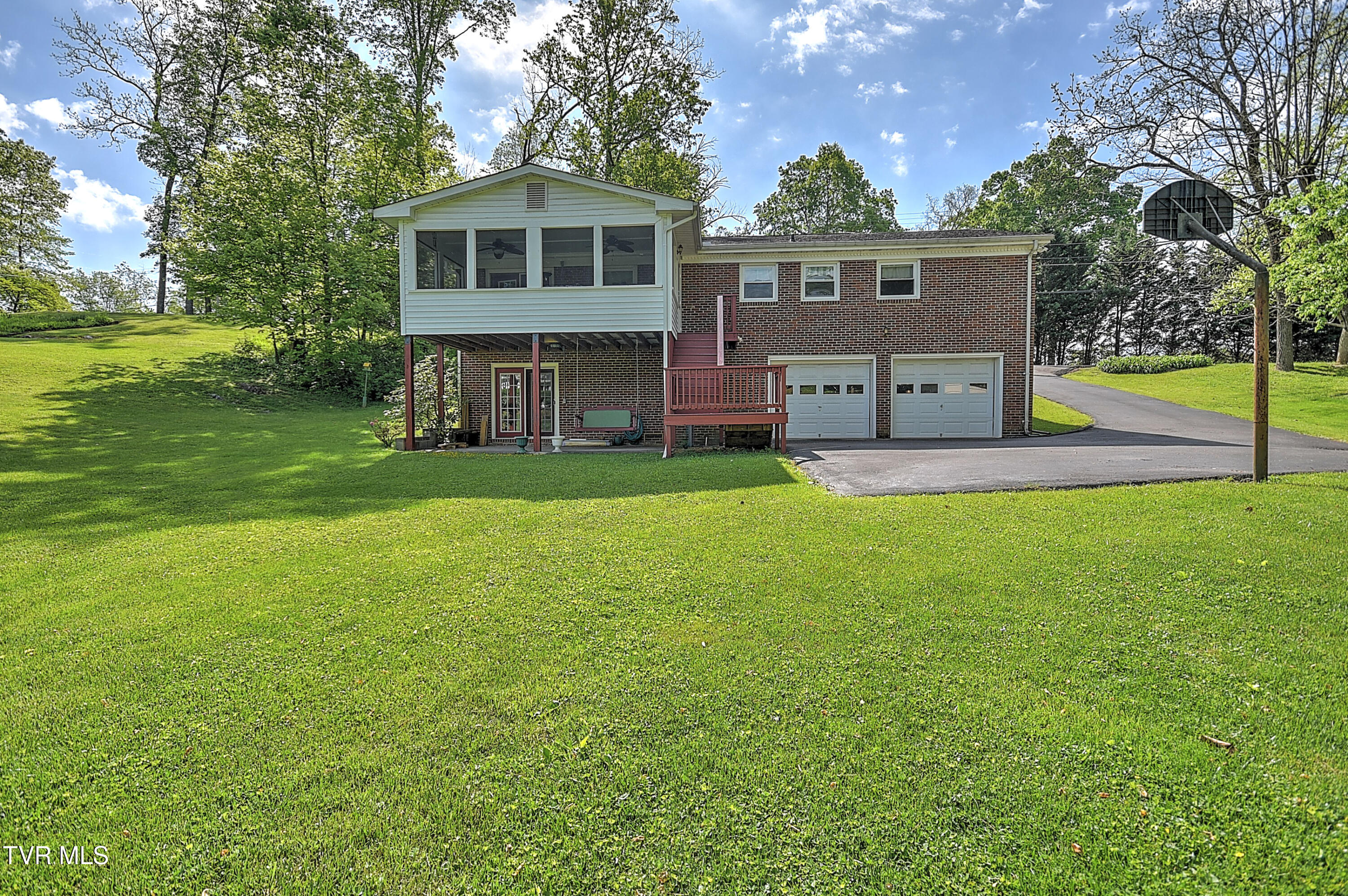 612 Colonial Heights Road, Kingsport, Tennessee image 37