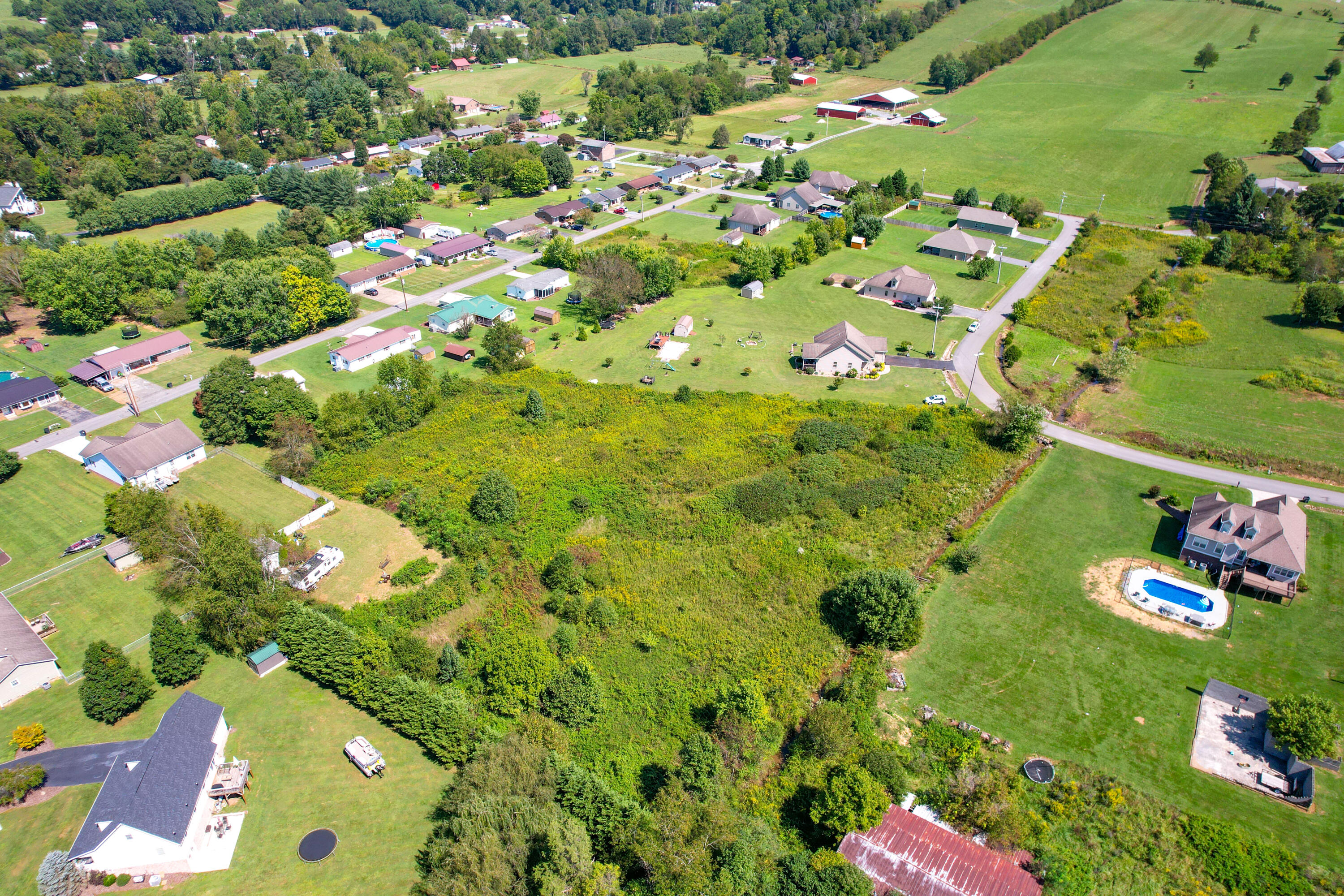 414 Brookside Drive, Elizabethton, Tennessee image 8