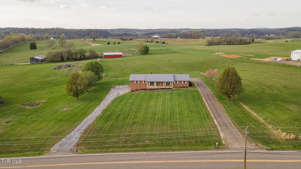 Photo of 4930 107 Cutoff, Greeneville, TN 37743 (MLS # 9993341)