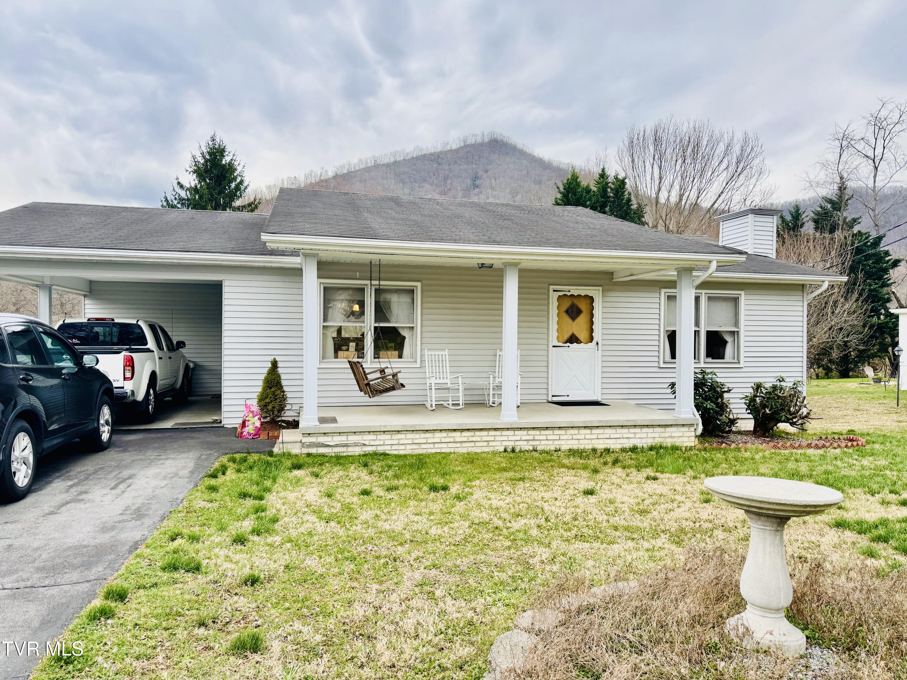 119 Ross Jenkins Circle, Elizabethton, Tennessee image 1
