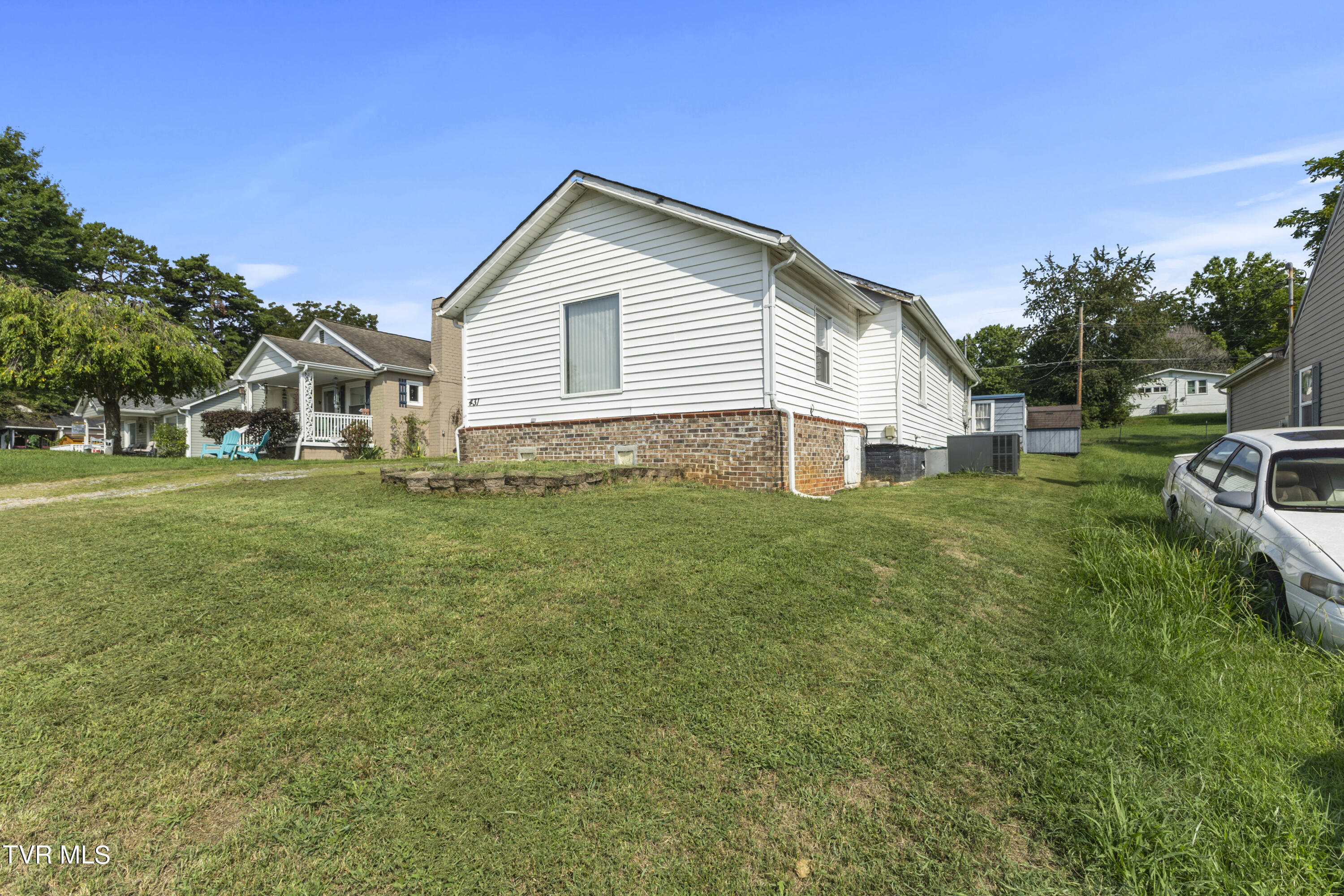 431 Bay Street, Mount Carmel, Tennessee image 36