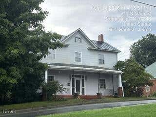 Photo of 219 Irish Street, Greeneville, TN 37745 (MLS # 9999574)