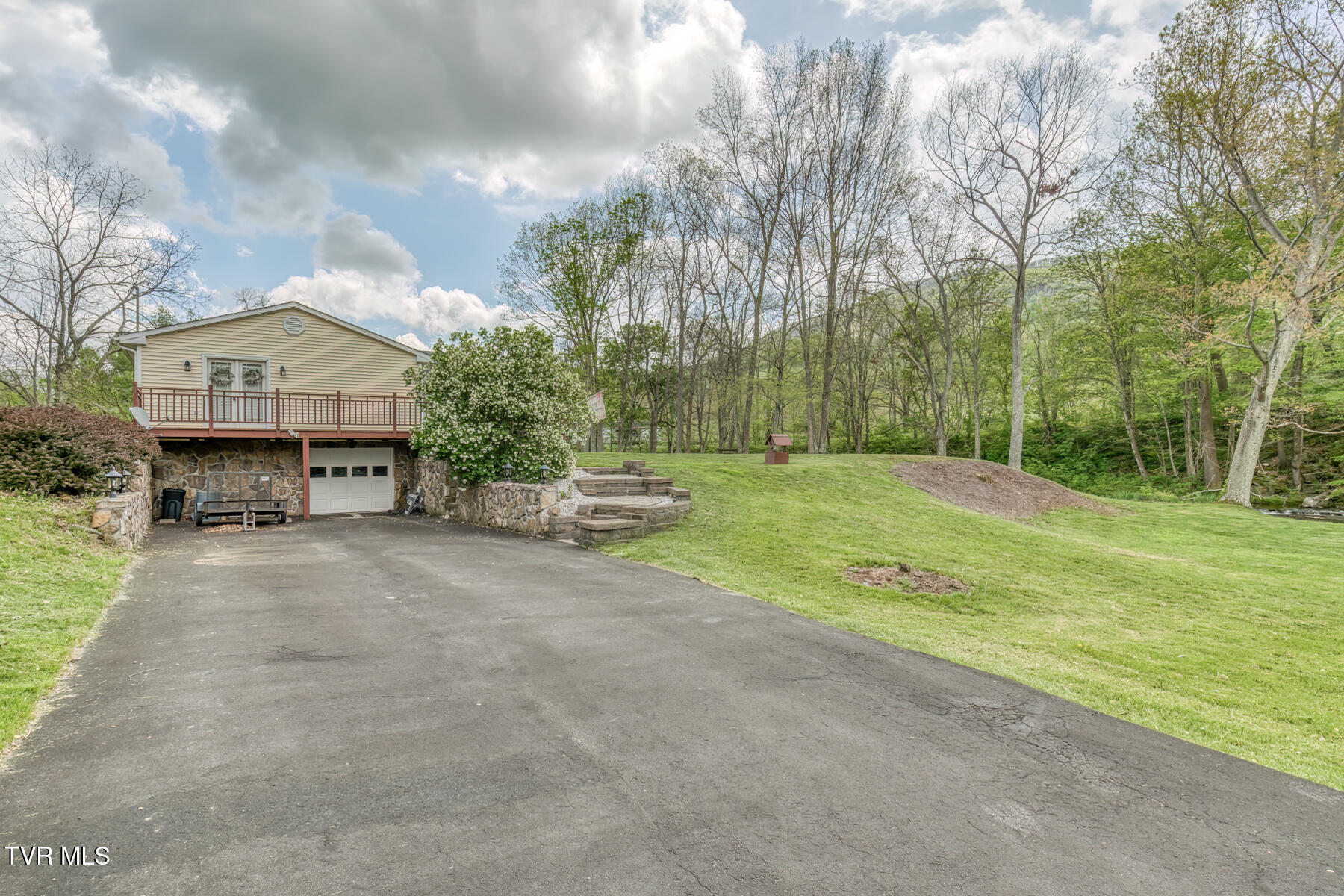 112 Conns Drive, Tazewell, Virginia image 22