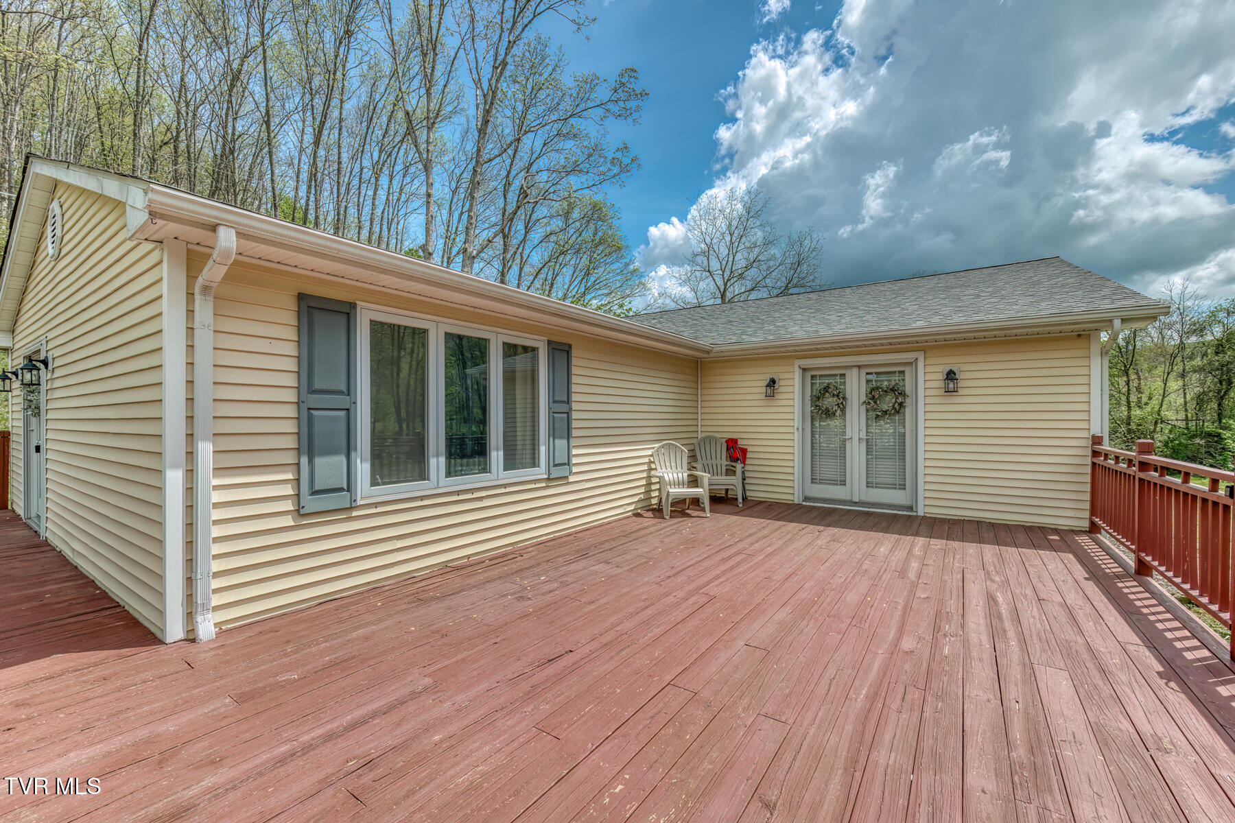 112 Conns Drive, Tazewell, Virginia image 9