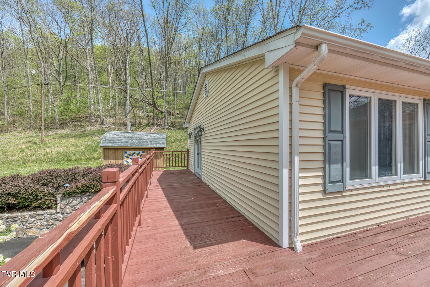 112 Conns Drive, Tazewell, Virginia image 10