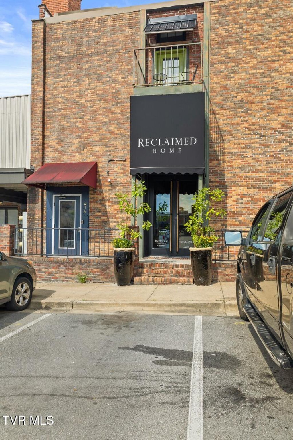 Photo of 414 Roan Street #202, Johnson City, TN 37601 (MLS # 9986868)