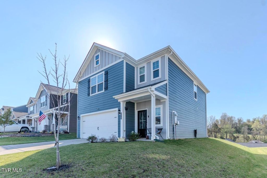 Photo of 578 Sedgewick Way, Johnson City, TN 37601 (MLS # 9993453)