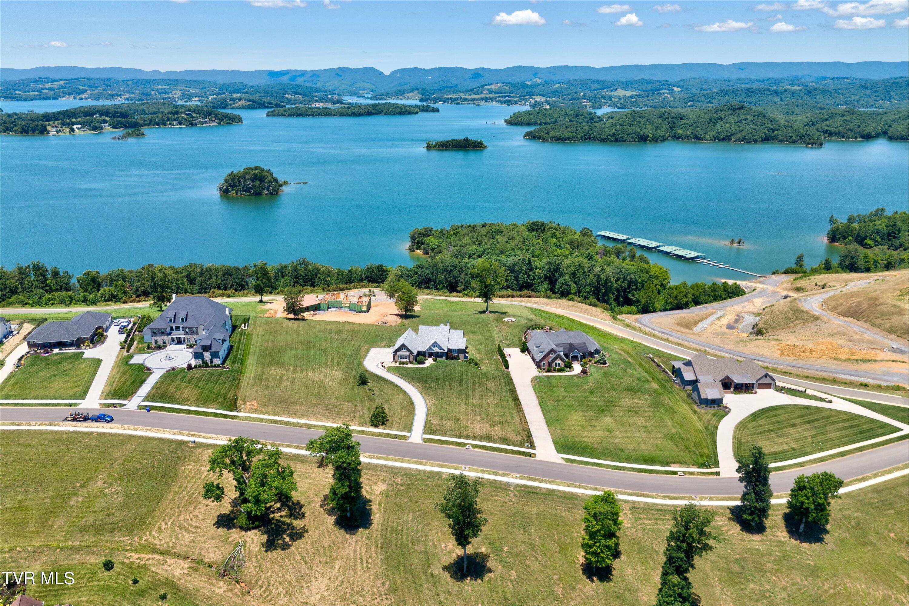 2652 Serenity Sound, Morristown, Tennessee image 5