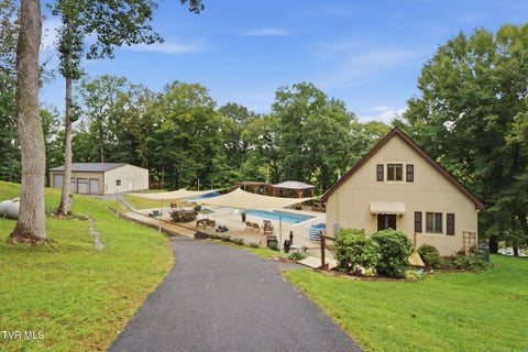 Photo of 107 Rose Drive, Gray, TN 37615 (MLS # 9999626)