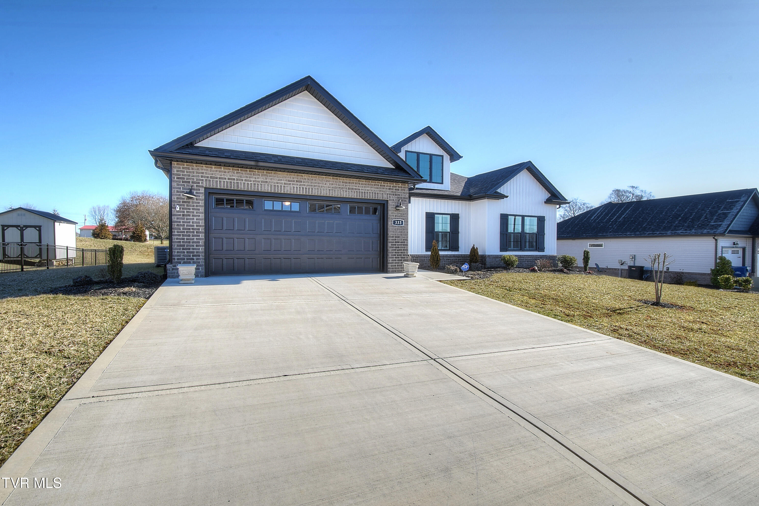 333 Pauline Ingle Drive, Jonesborough, Tennessee image 3