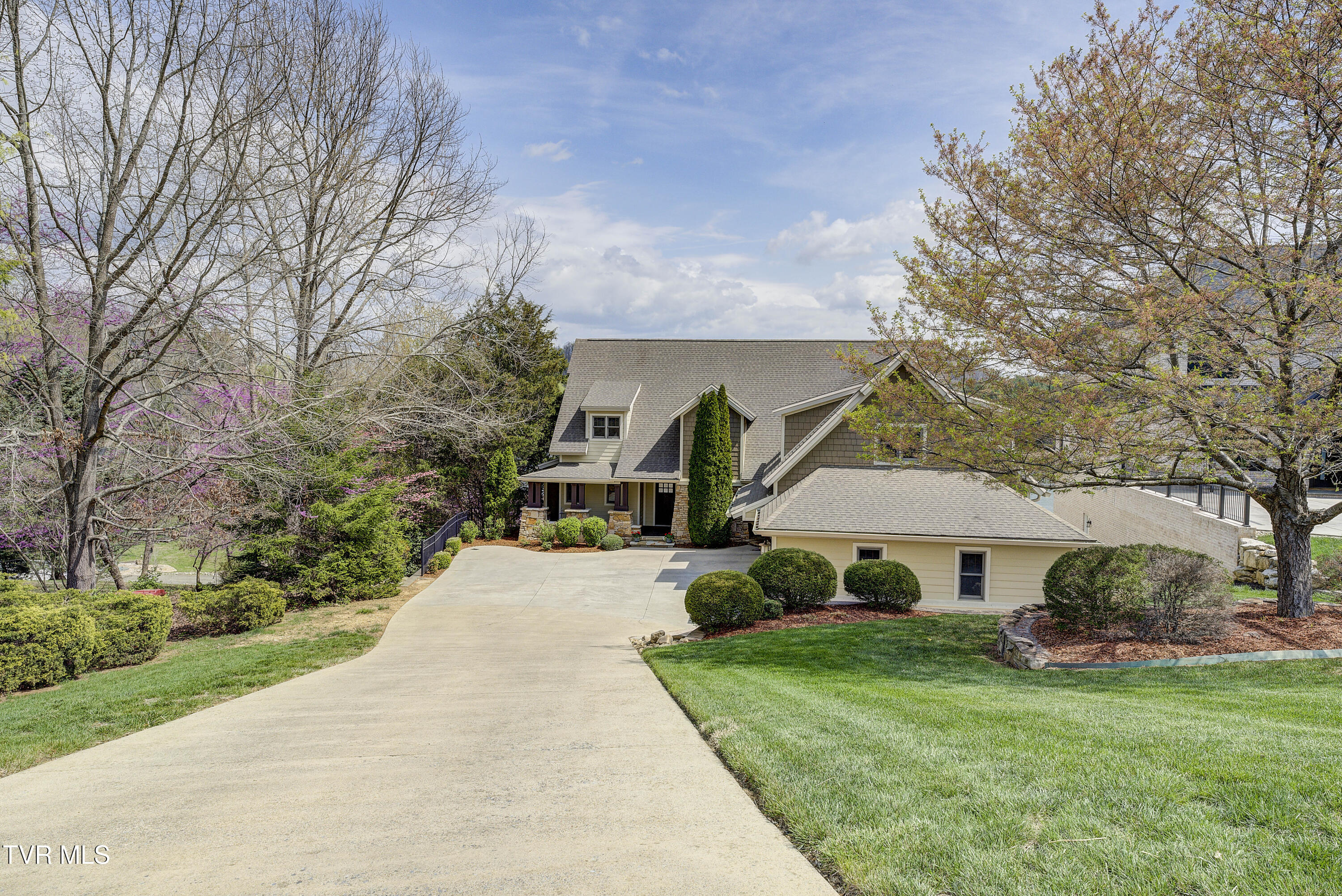 149 Lake Harbor Drive, Johnson City, Tennessee image 1