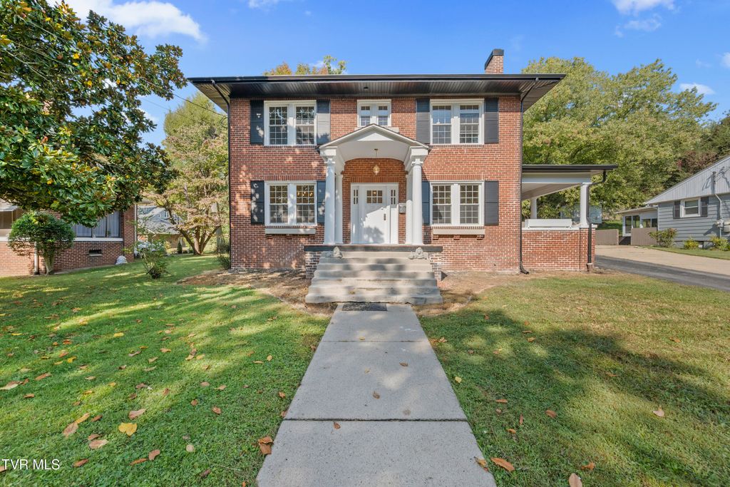 Photo of 1224 7th Avenue, Bristol, TN 37620 (MLS # 9991904)