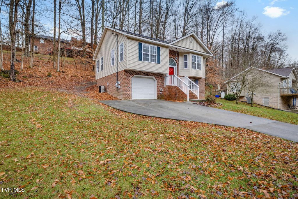 Photo of 3817 Rockford Street, Kingsport, TN 37664 (MLS # 9993269)