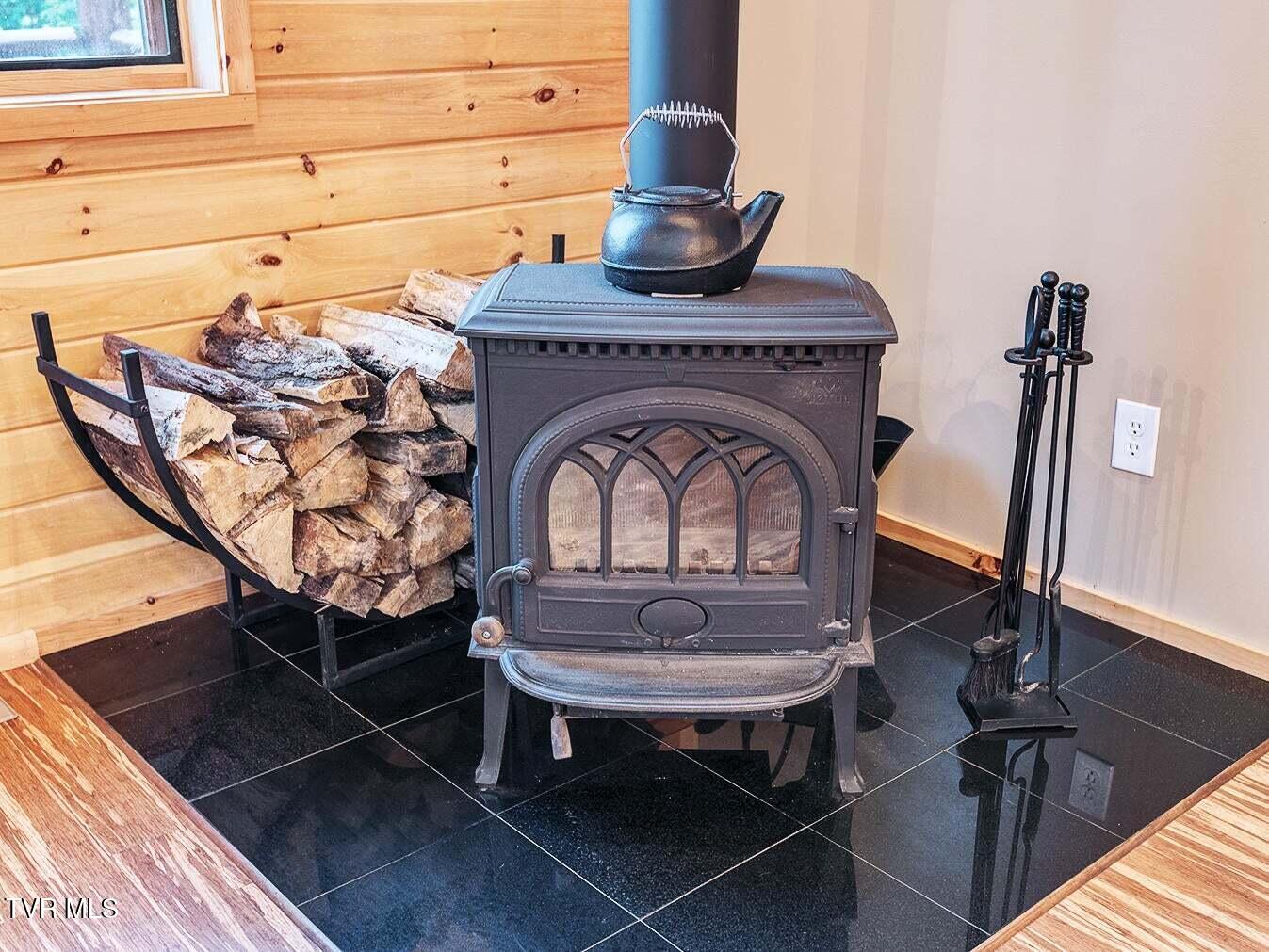 408 Eagle Ridge Road, Roan Mountain, Tennessee image 13