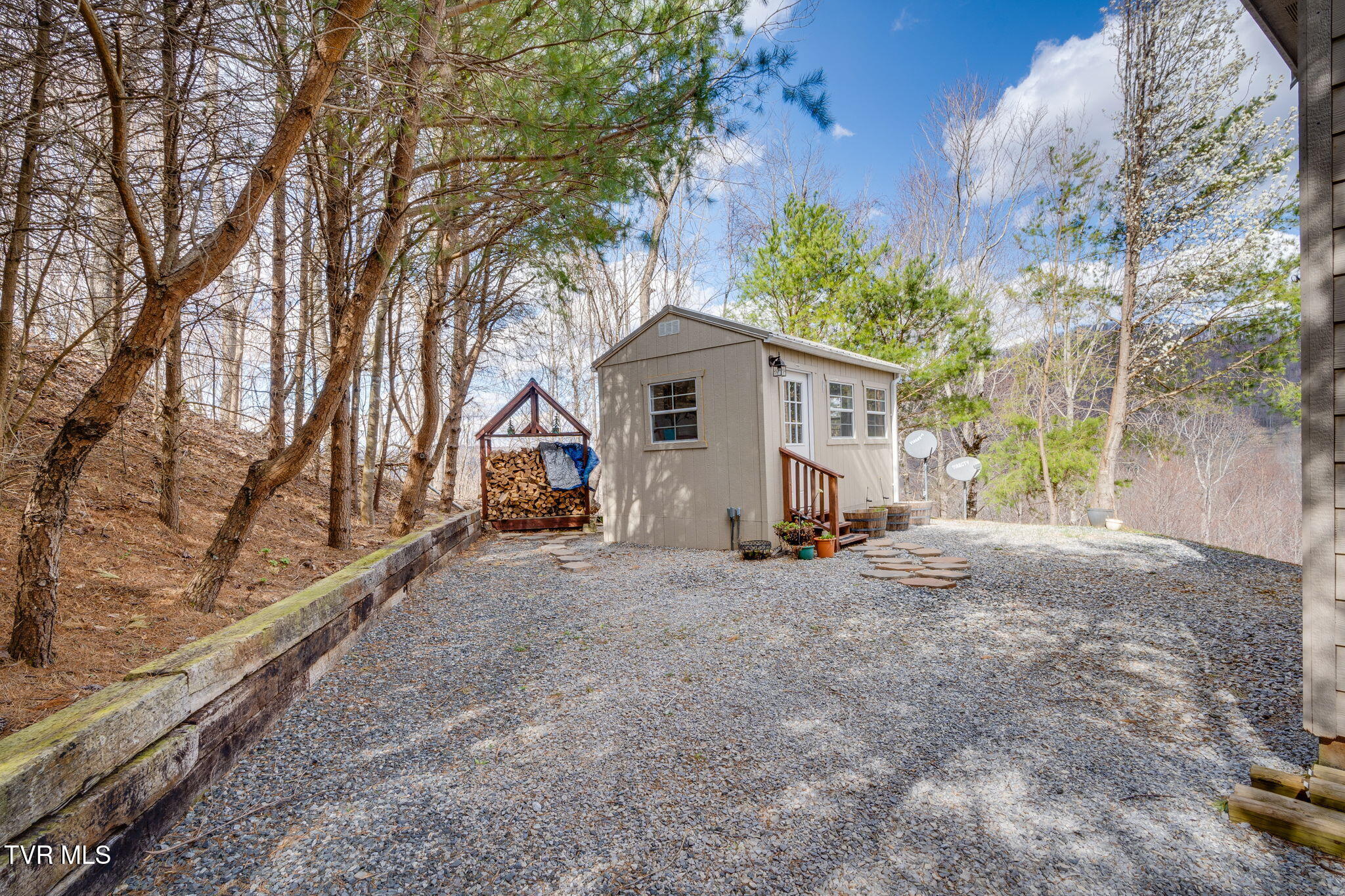 408 Eagle Ridge Road, Roan Mountain, Tennessee image 36