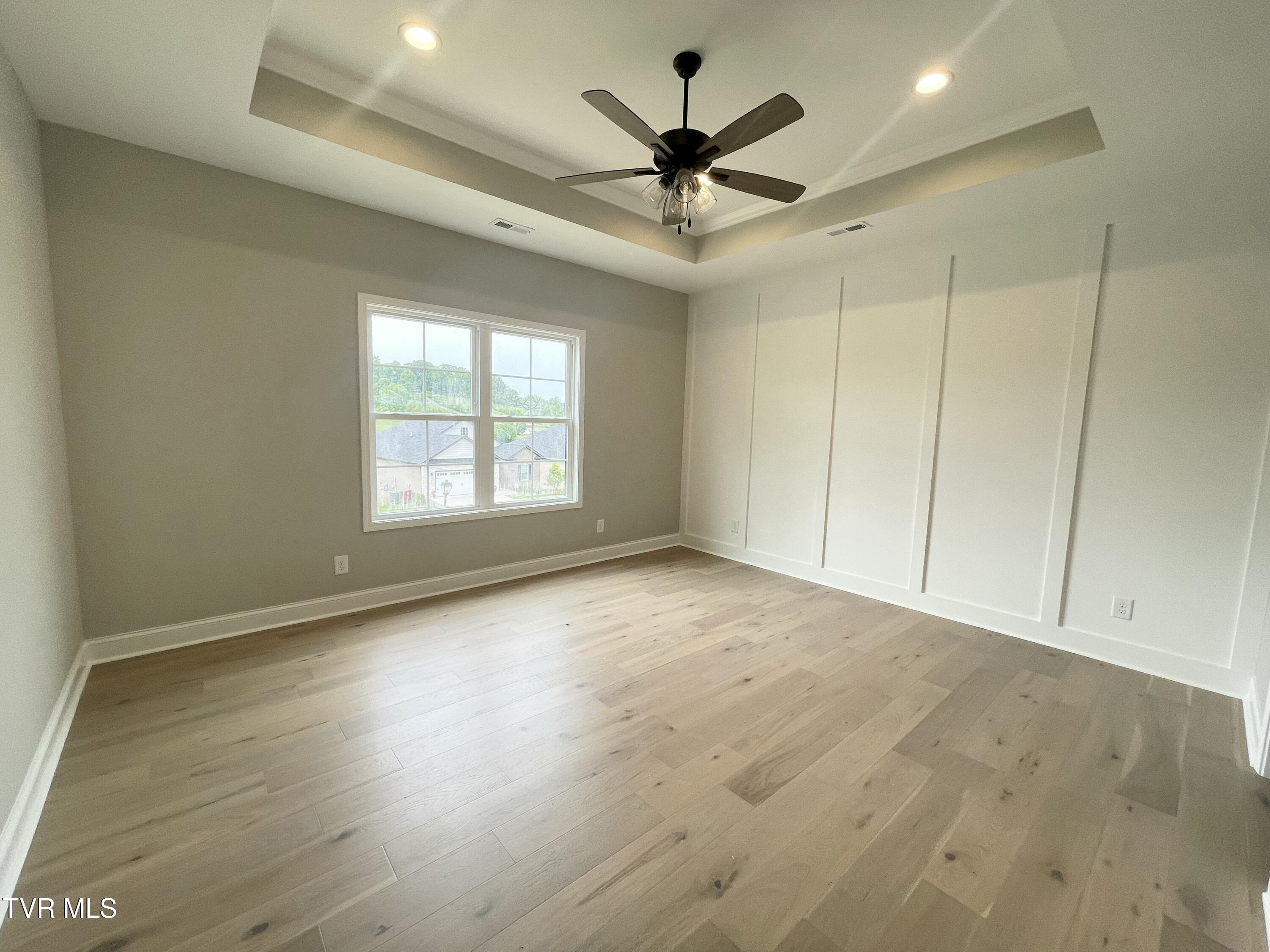 4064 Maize Place, Piney Flats, Tennessee image 10