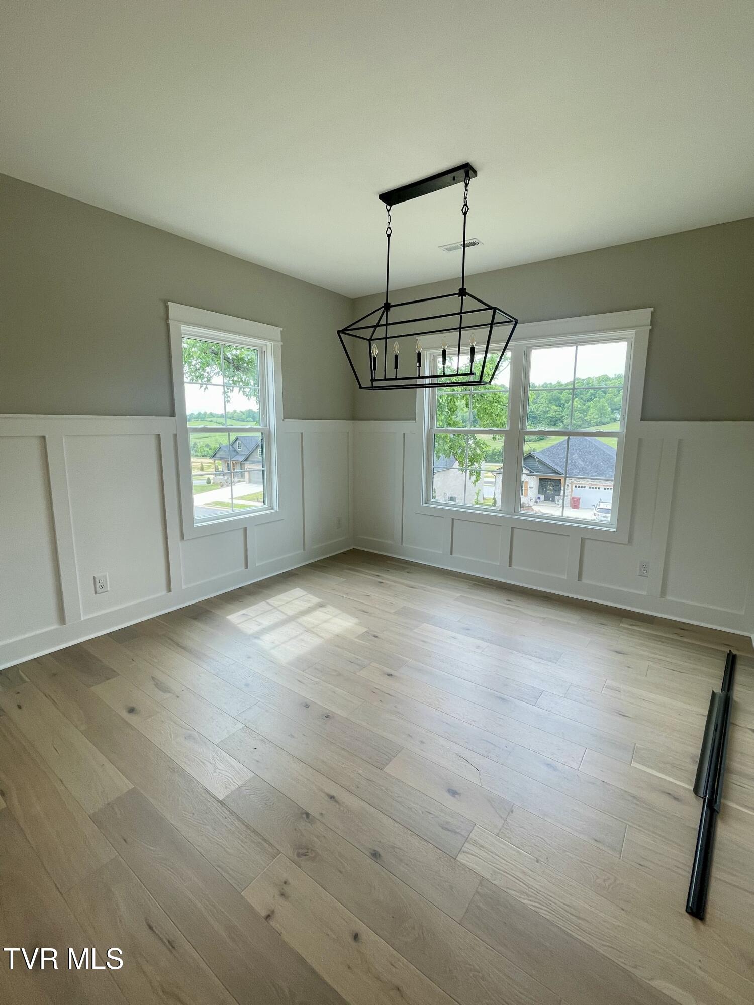 4064 Maize Place, Piney Flats, Tennessee image 9
