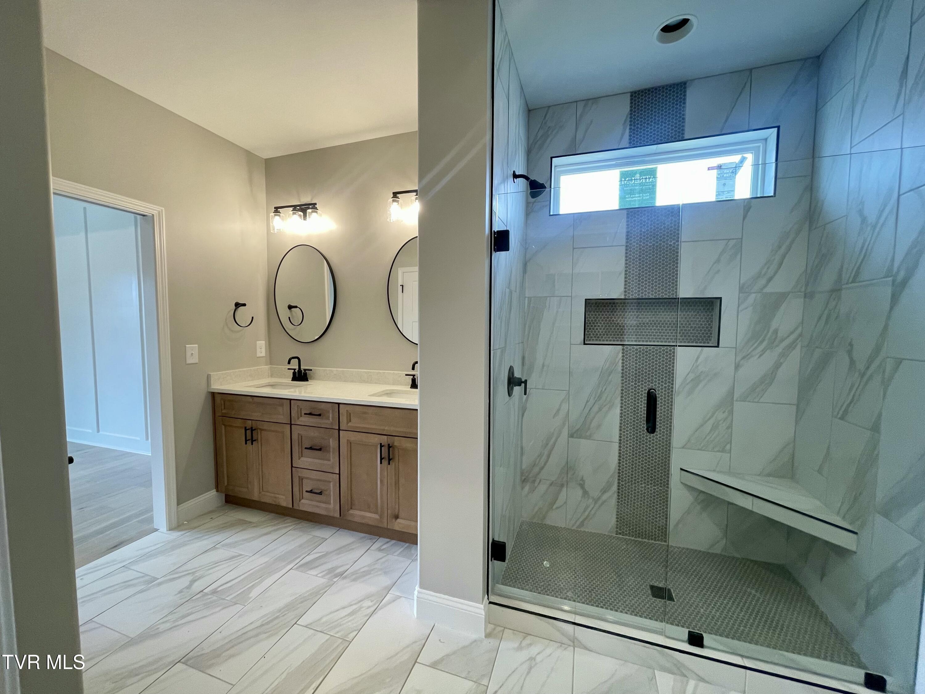 4064 Maize Place, Piney Flats, Tennessee image 11