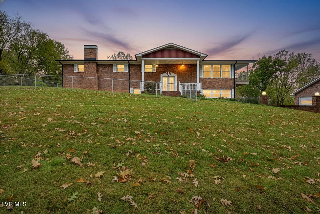 Photo of 161 Judge Ben Allen Road, Elizabethton, TN 37643 (MLS # 9987736)