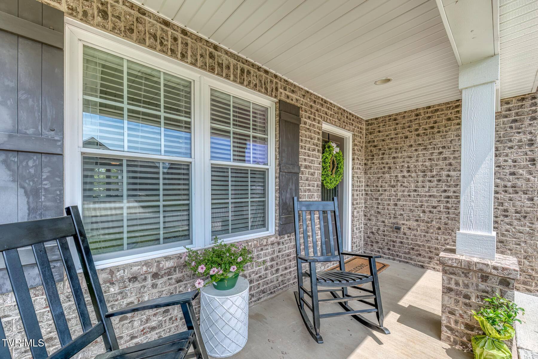 1834 Topsail Court, Kingsport, Tennessee image 2