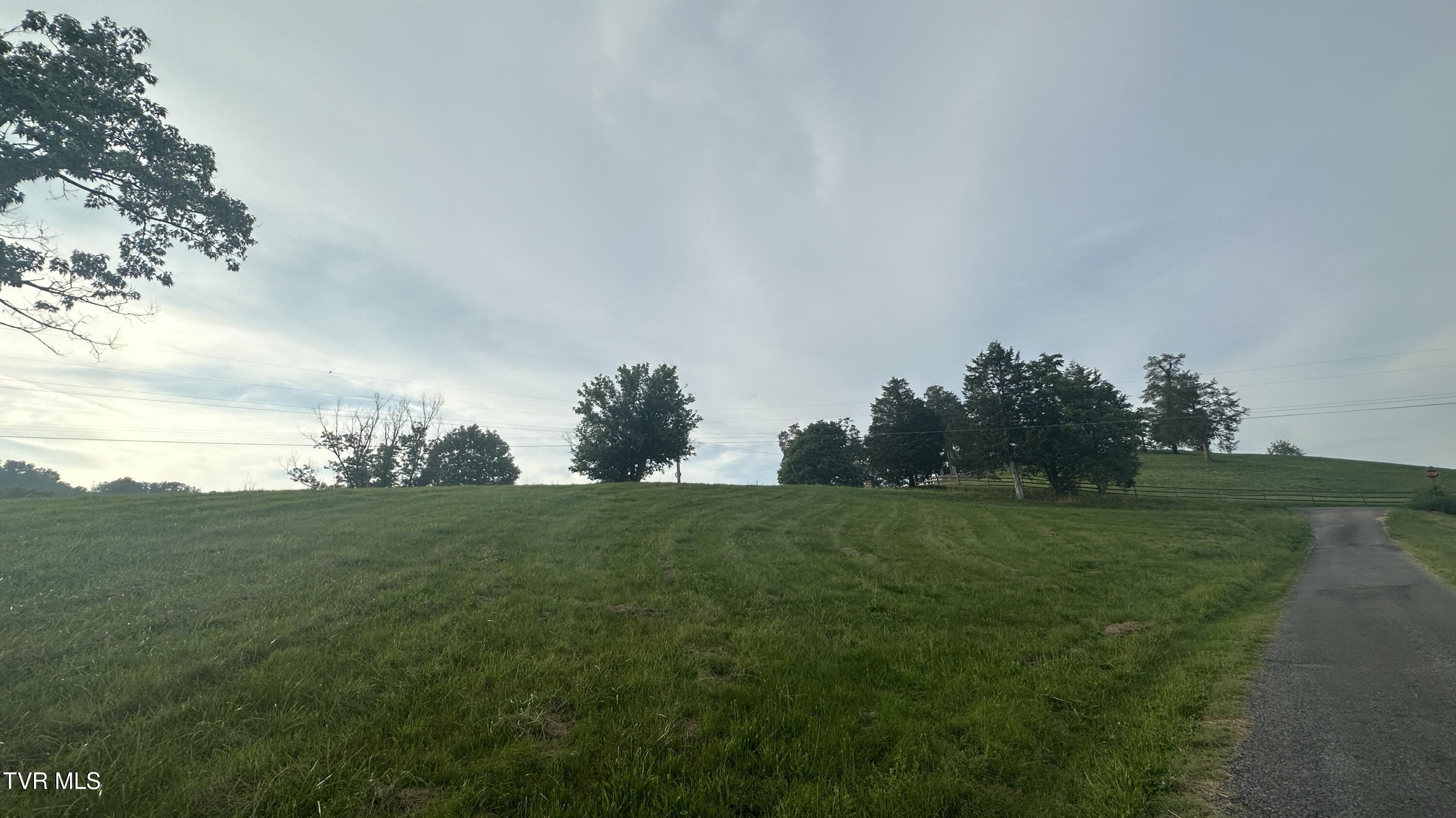 202 Eidson Lane, Rogersville, Tennessee image 13