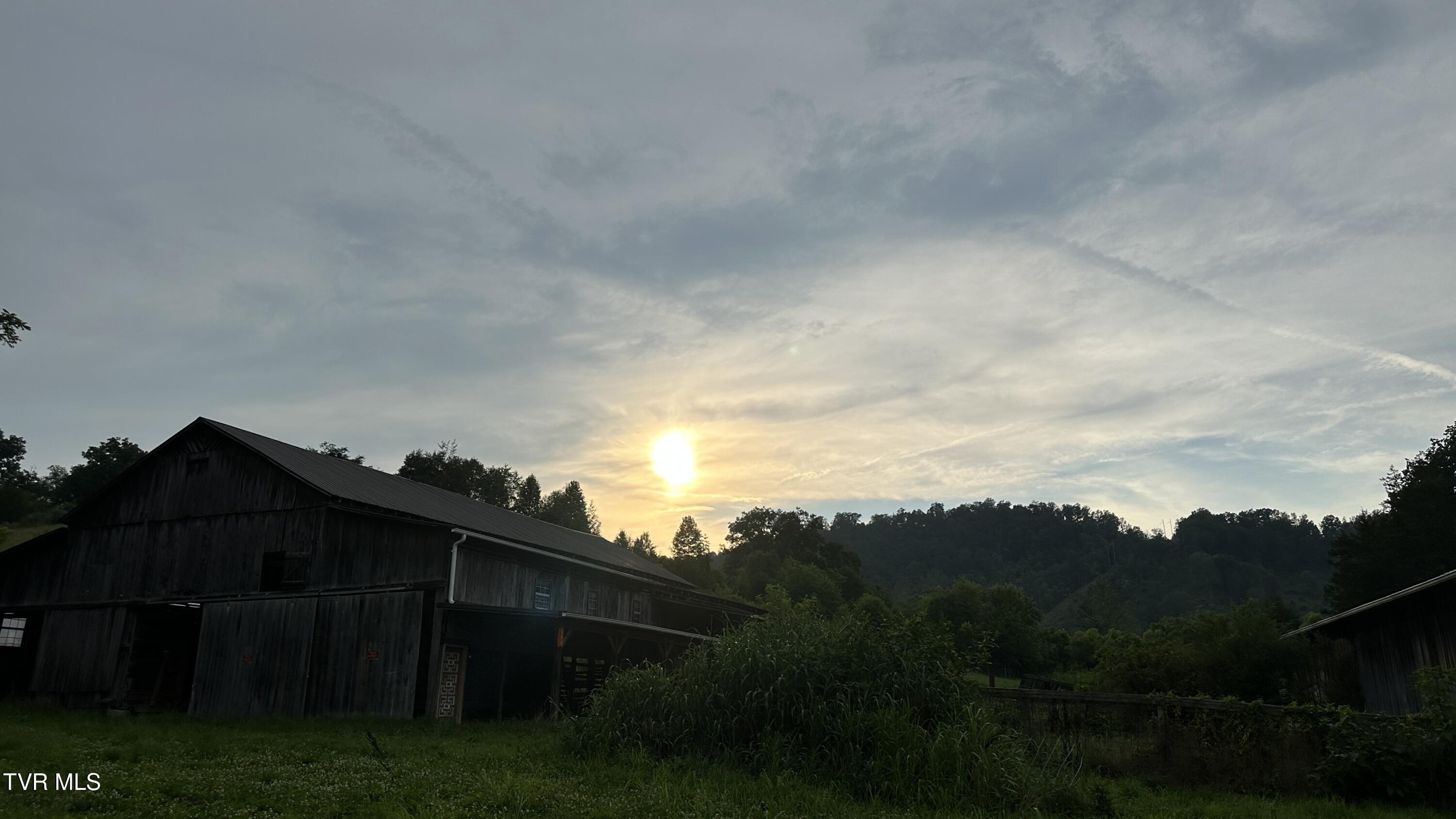 202 Eidson Lane, Rogersville, Tennessee image 23