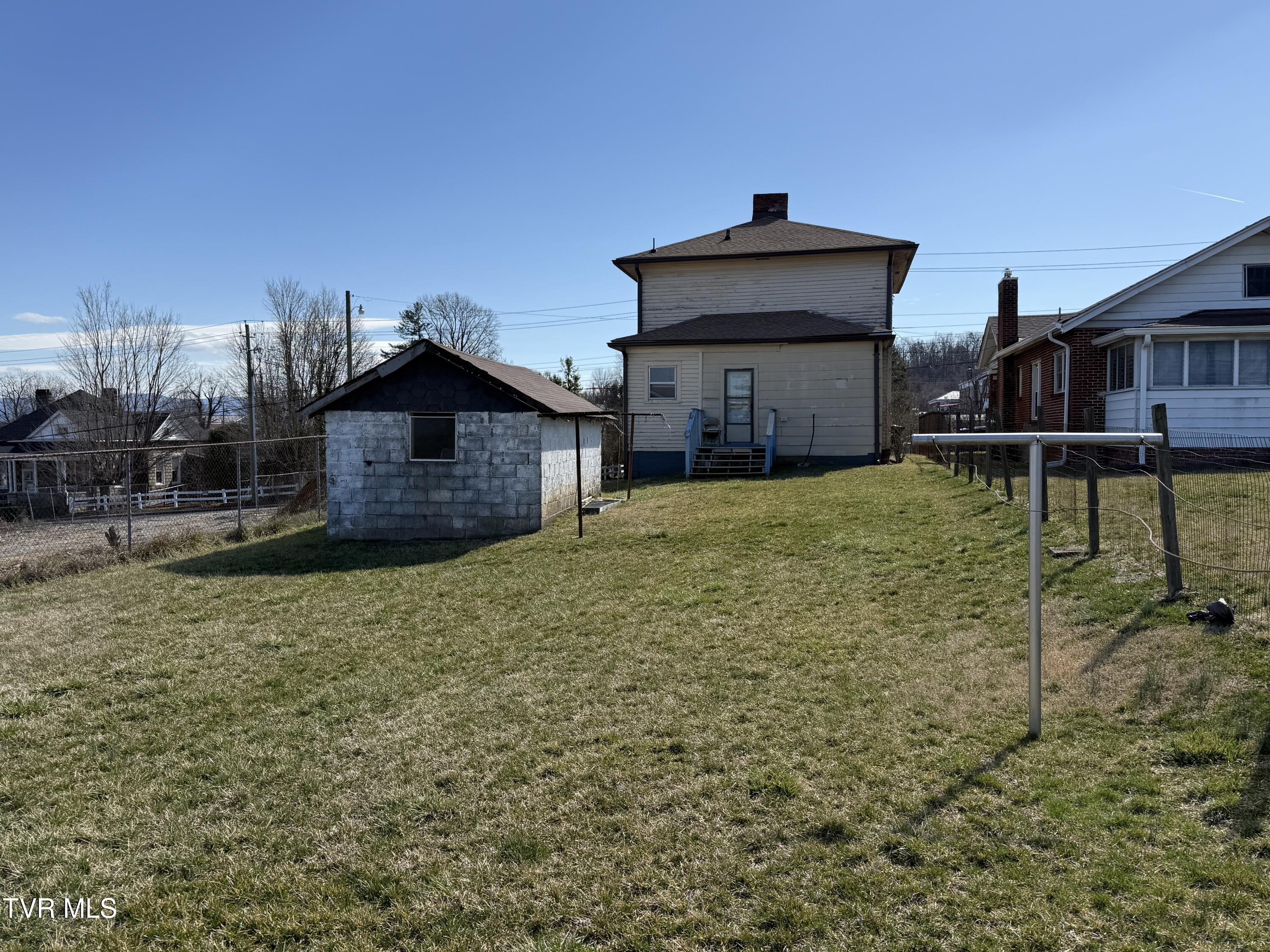 943 Shelby Street, Bristol, Tennessee image 7