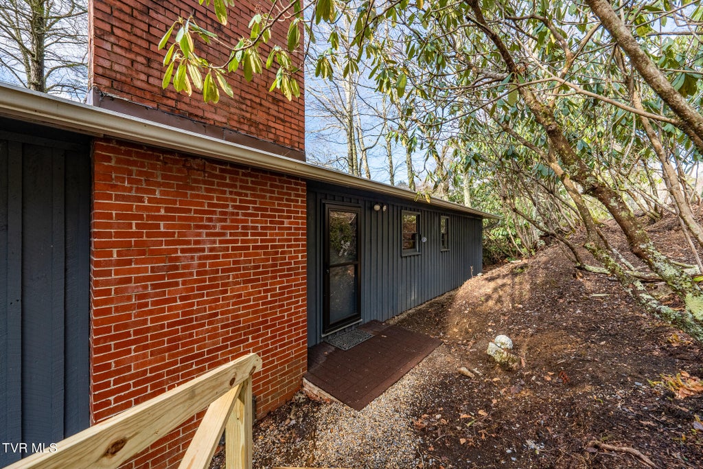 Photo of 144 Ripshin Lake Road, Roan Mountain, TN 37687 (MLS # 9999026)
