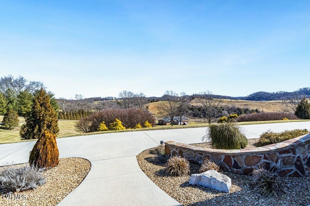 16395 Ayres Lane, Bristol, Virginia image 17