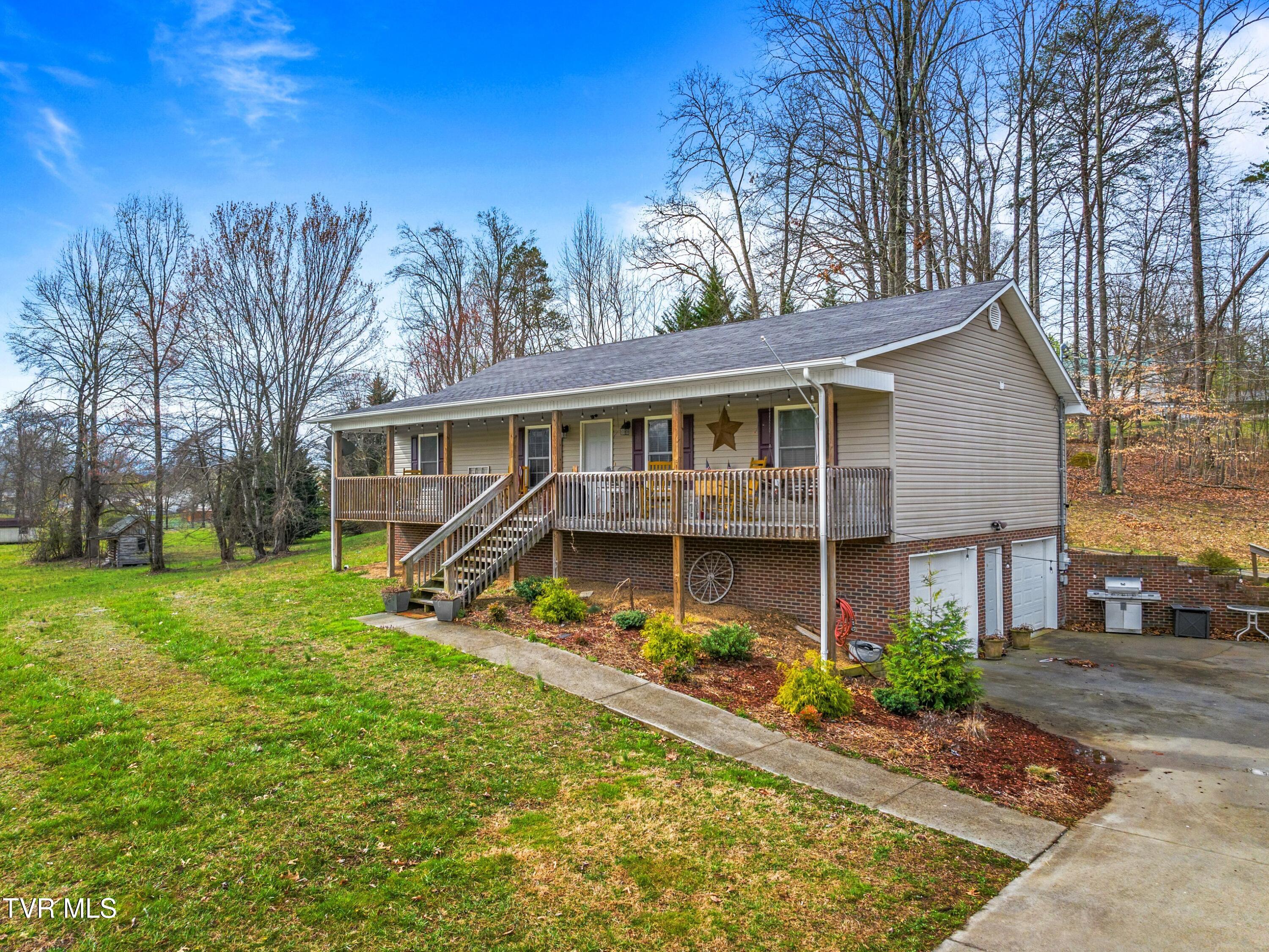 499 Austin Circle, Rogersville, Tennessee image 2