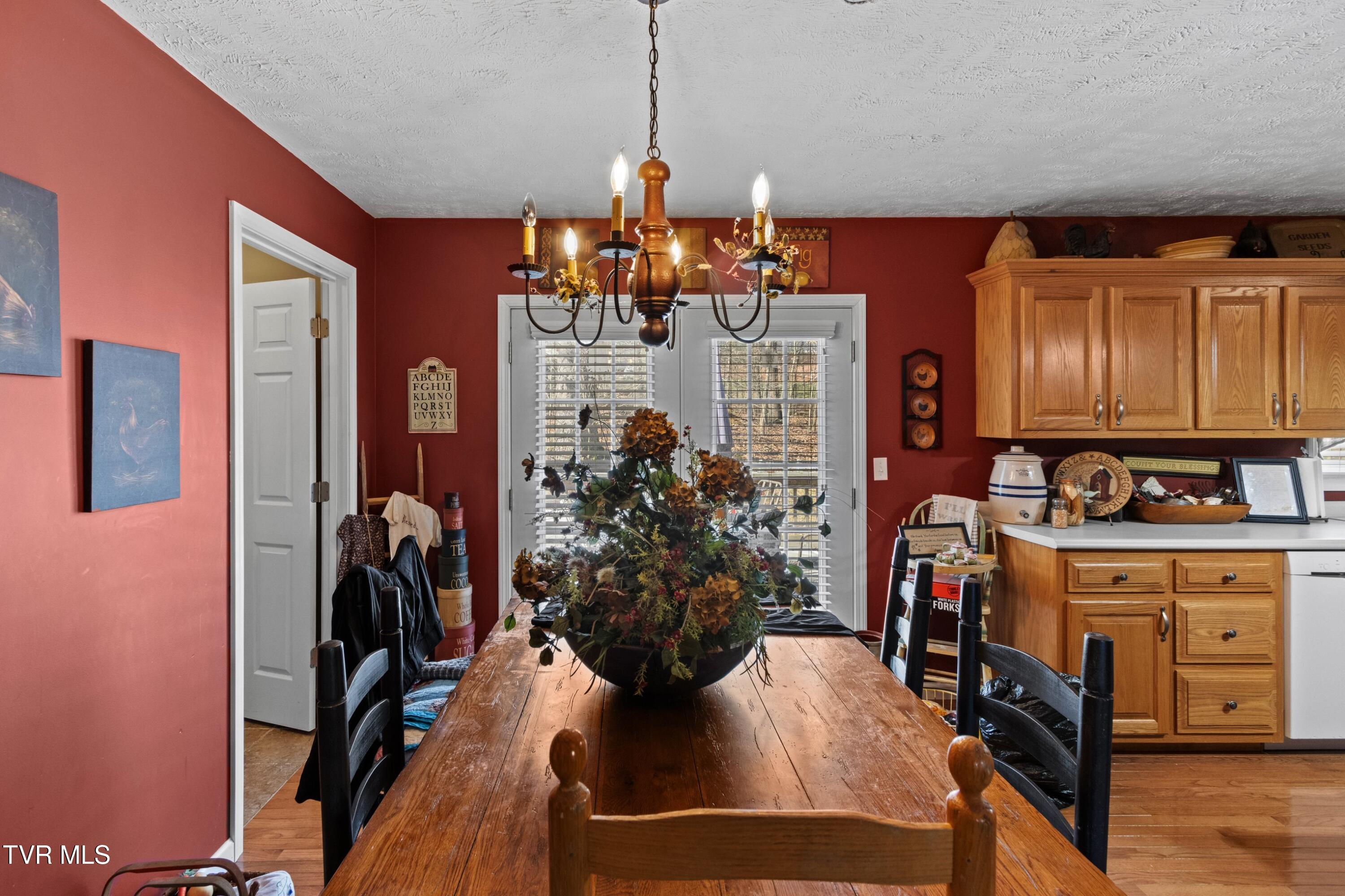 499 Austin Circle, Rogersville, Tennessee image 8