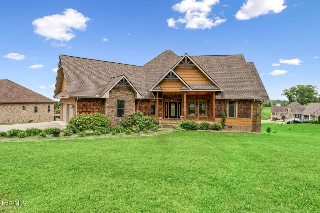 Photo of 2220 Old Tusculum Road, Greeneville, TN 37745 (MLS # 9980575)