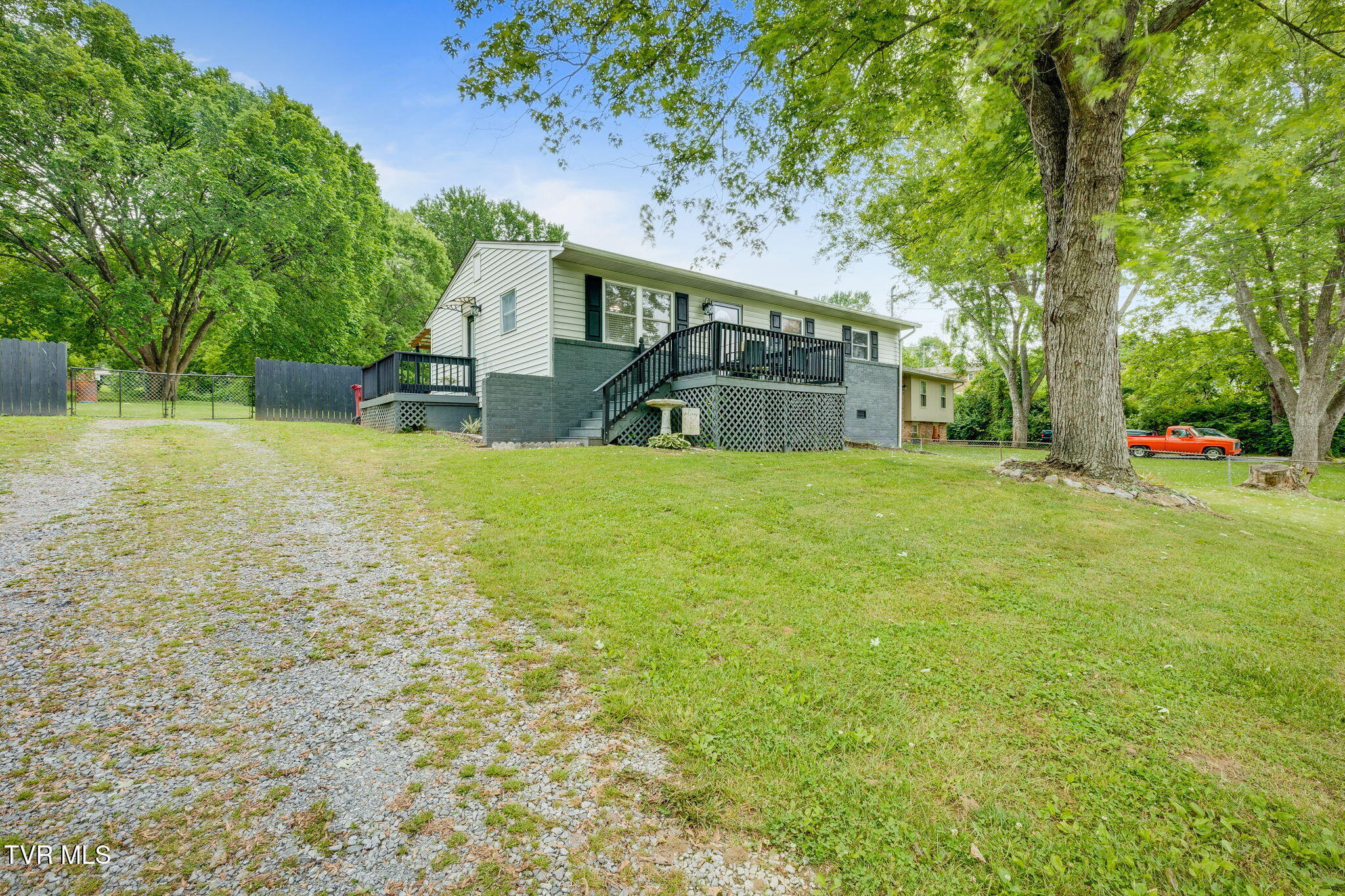 505 Chapman Street, Johnson City, Tennessee image 4
