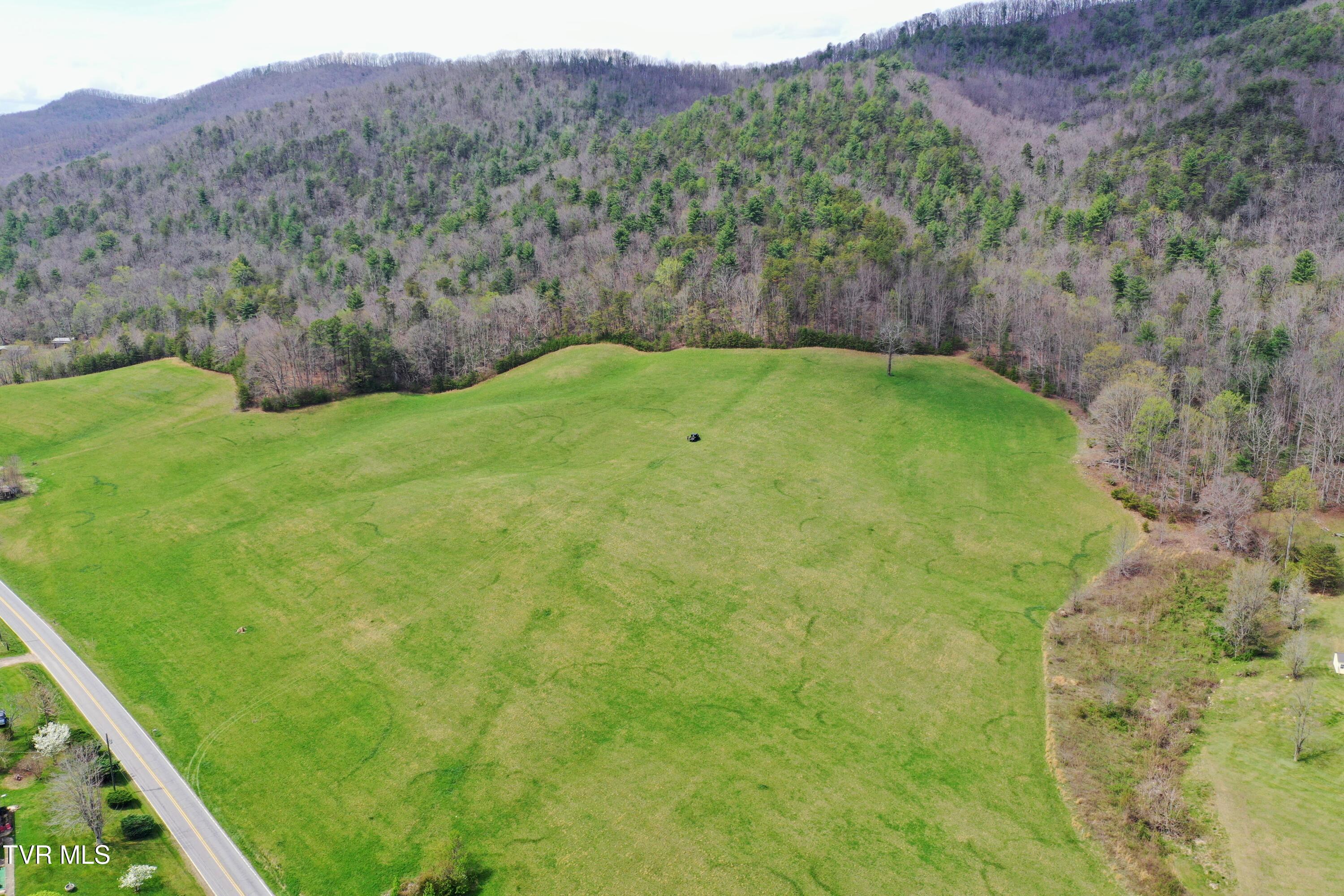 194/Ac Tbd Houston Valley Rd