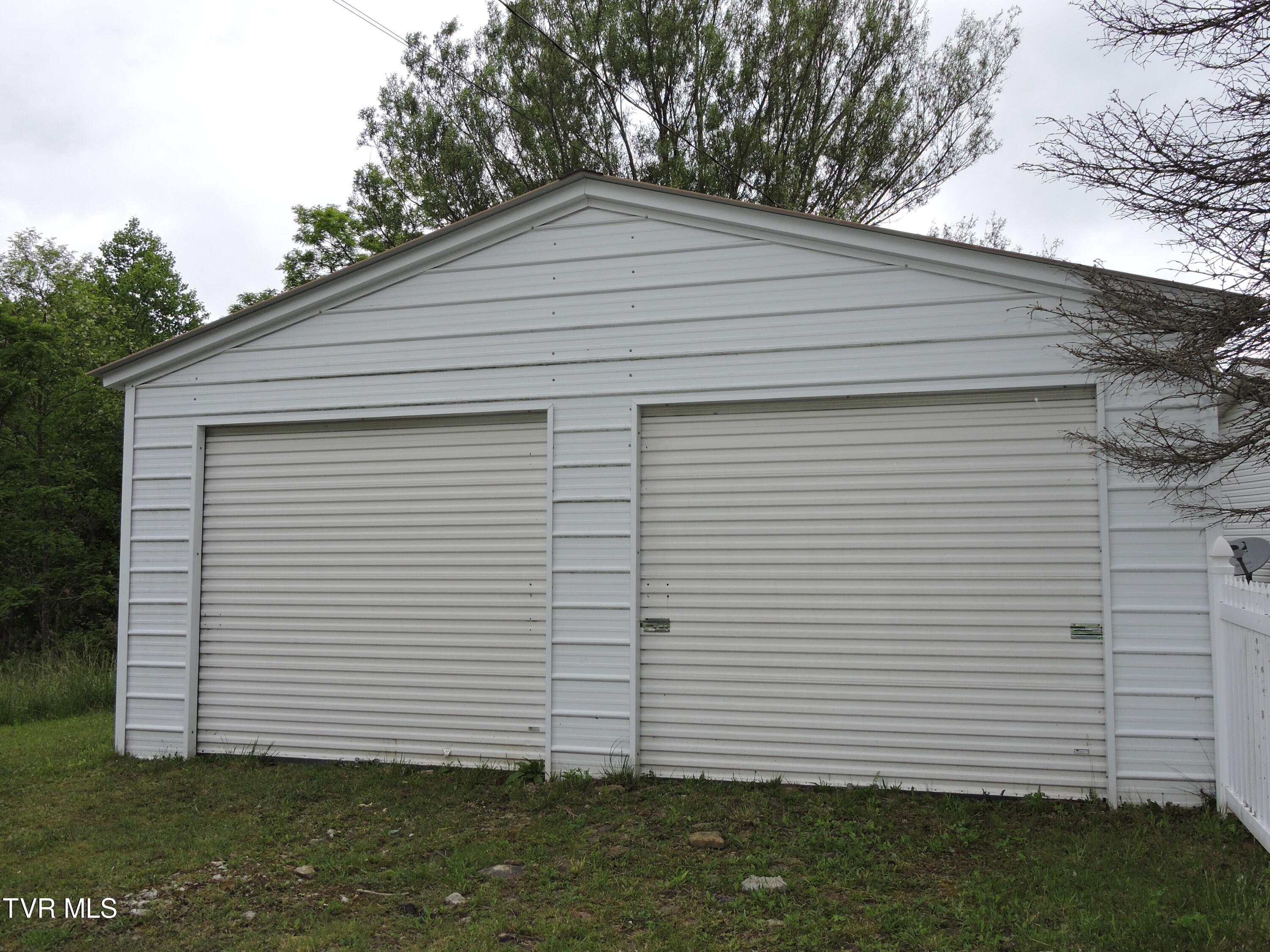 Coeburn, Virginia 24230, United States, 3 Bedrooms Bedrooms, ,1 BathroomBathrooms,Residential,Pending,58100