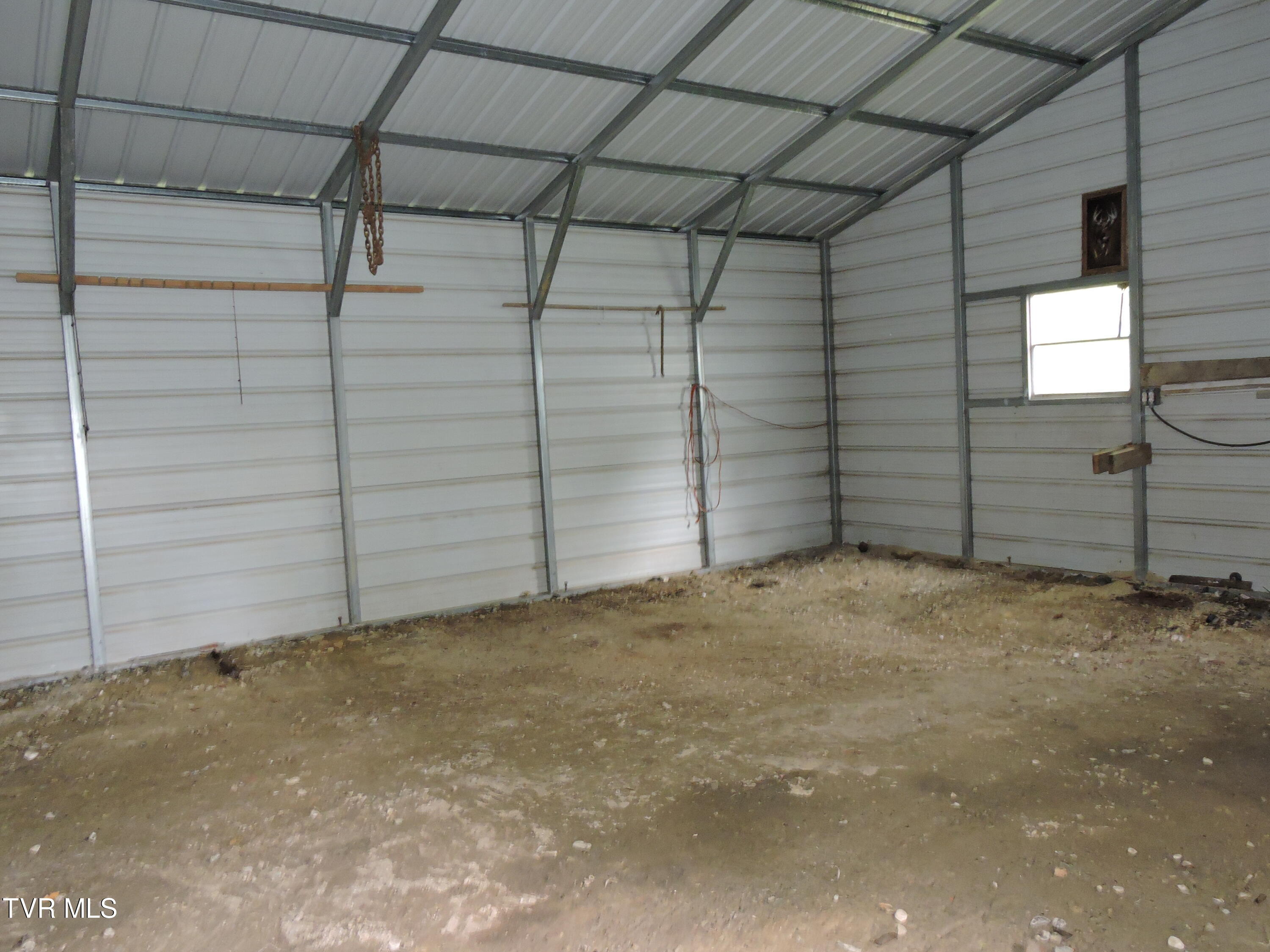 Coeburn, Virginia 24230, United States, 3 Bedrooms Bedrooms, ,1 BathroomBathrooms,Residential,Pending,58100