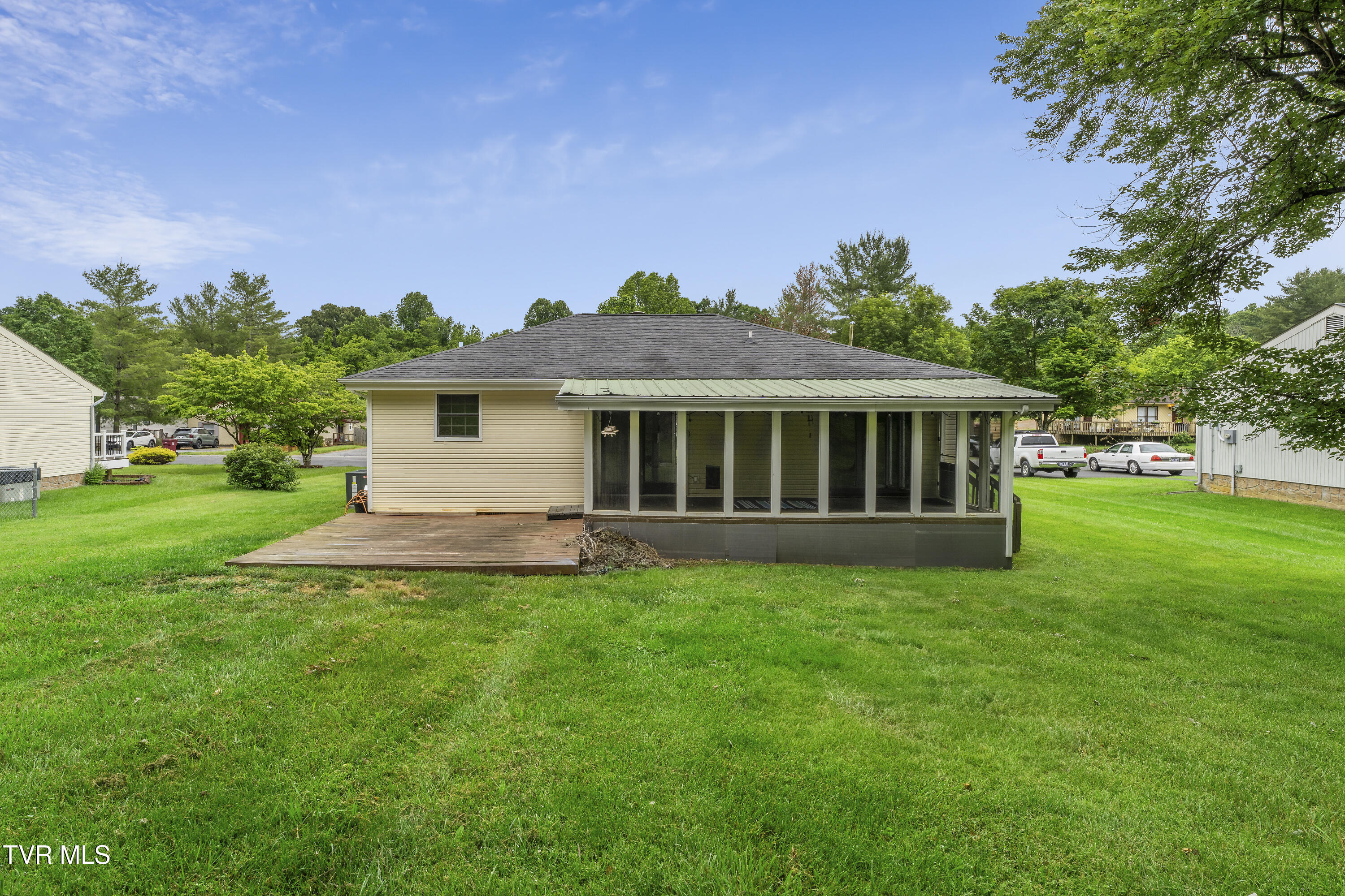 1760 Todd Drive, Johnson City, Tennessee image 23