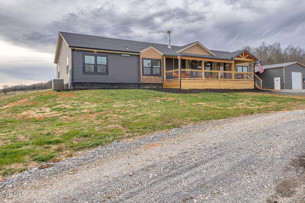 Photo of 4510 Poplar Springs Road, Greeneville, TN 37743 (MLS # 9989474)