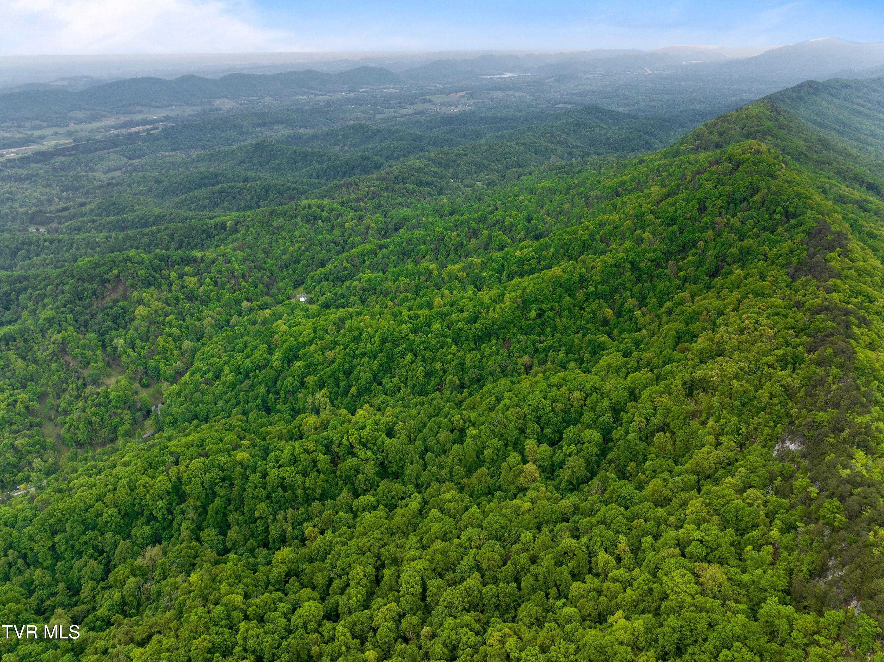 825 Sandy Valley Road, Rogersville, Tennessee image 17