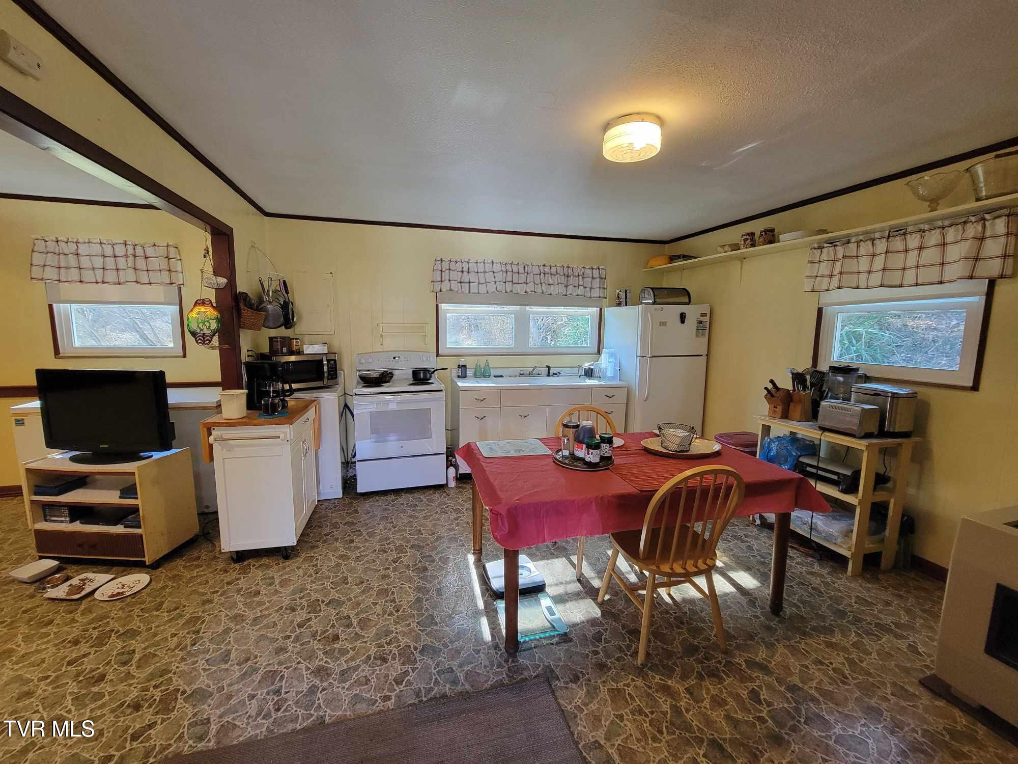 825 Sandy Valley Road, Rogersville, Tennessee image 34
