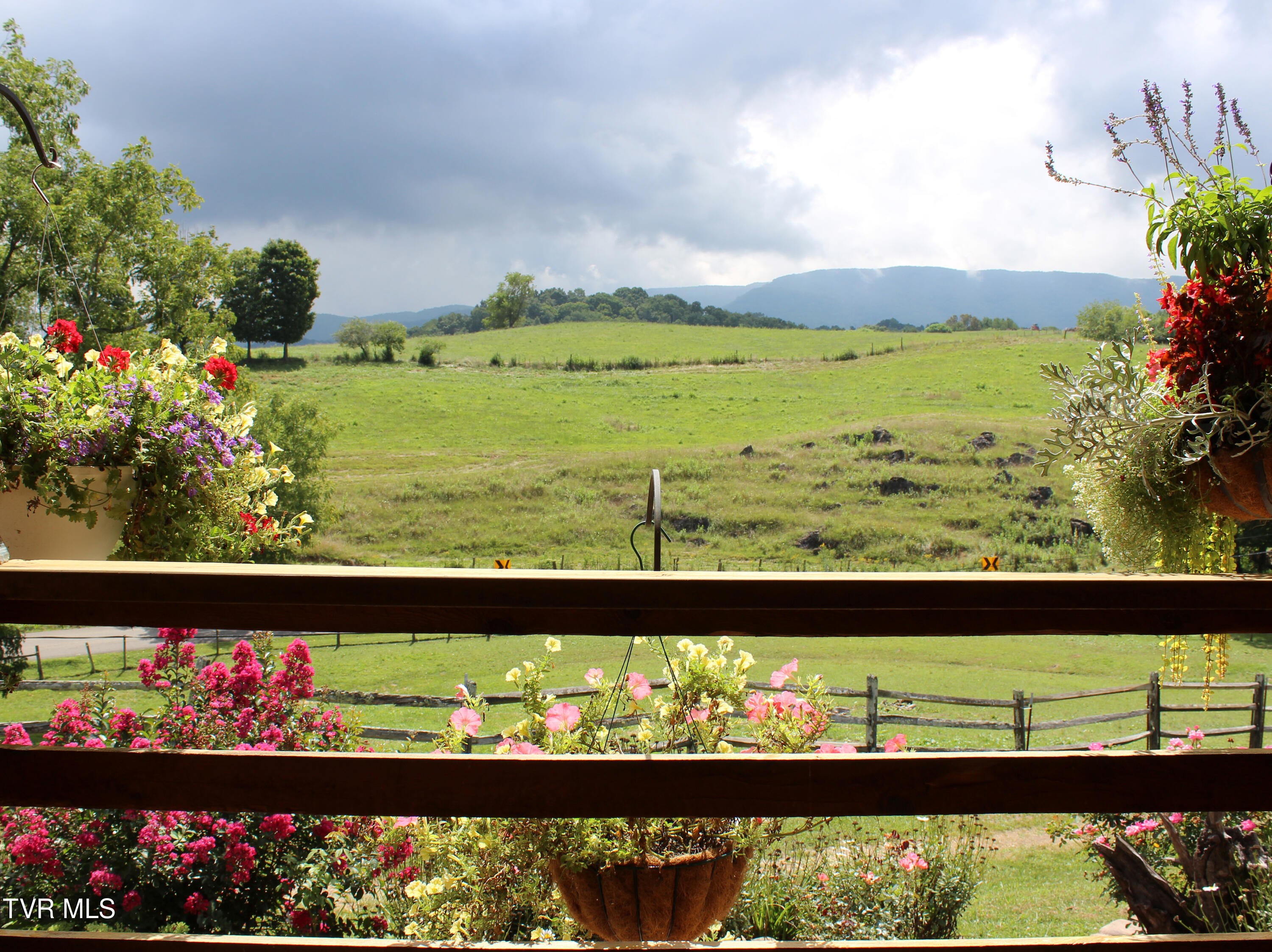 27431 Denton Valley Road, Abingdon, Virginia image 12