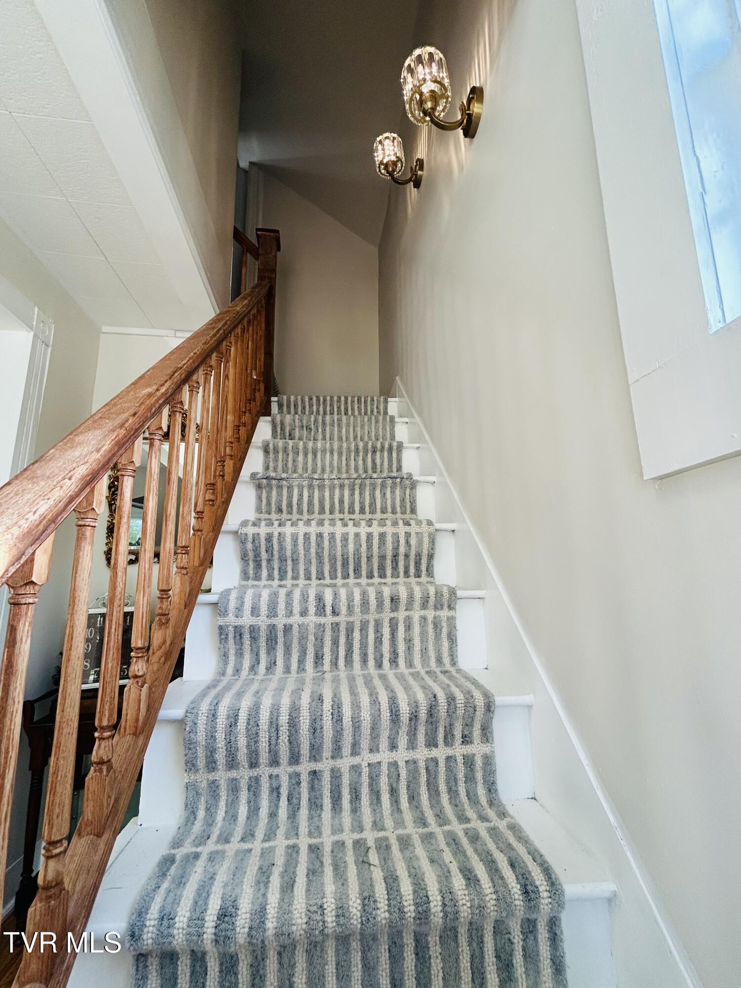 407 Irish Street, Greeneville, Tennessee image 10
