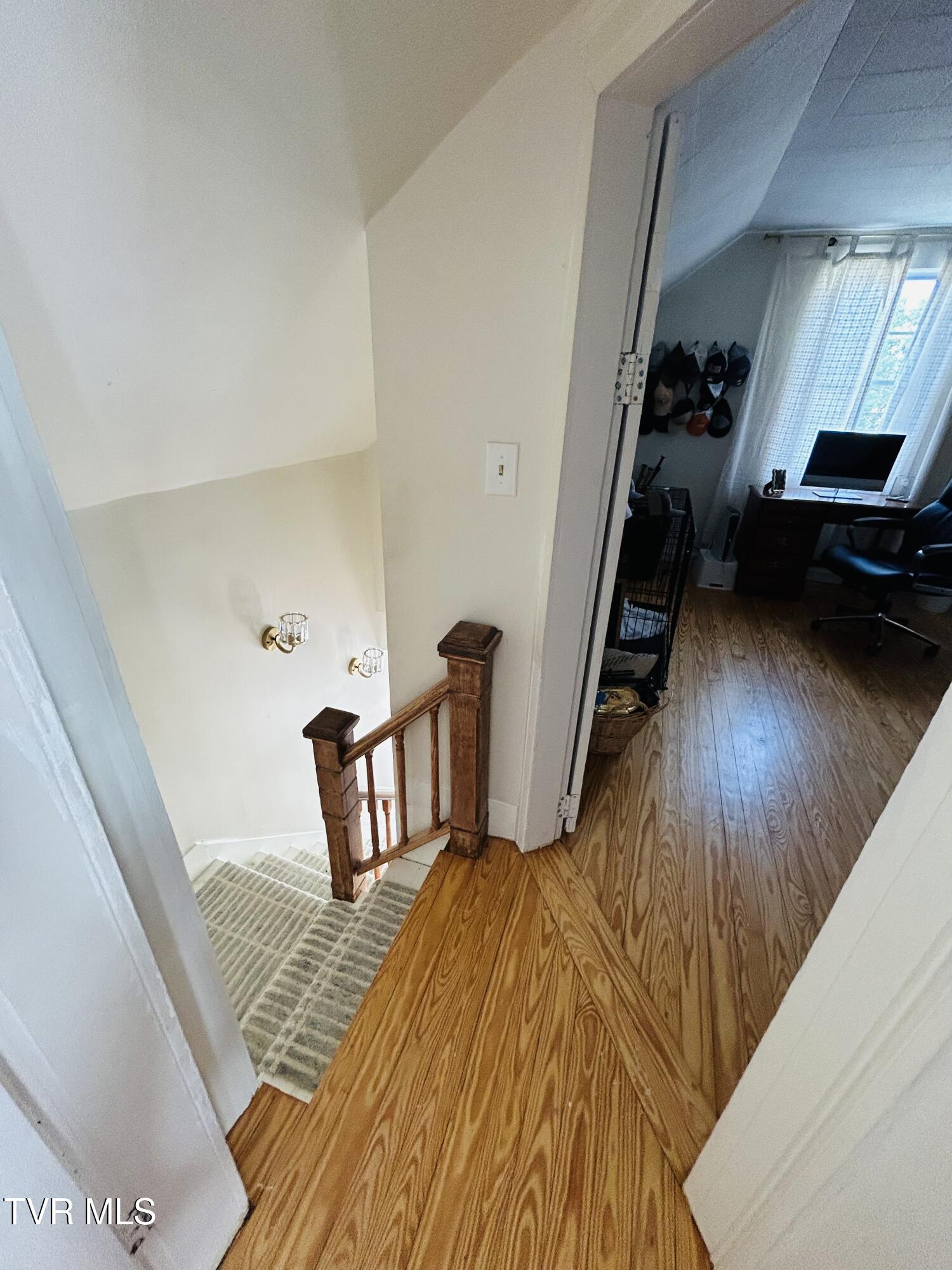 407 Irish Street, Greeneville, Tennessee image 45