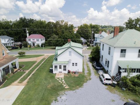 Tiny photo for 407 Irish Street, Greeneville, TN 37743 (MLS # 9980065)