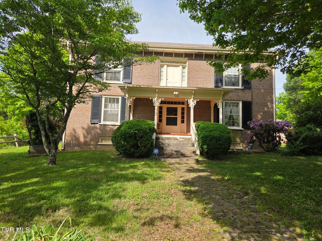 Photo of 1576 Old Boones Creek Road, Jonesborough, TN 37659 (MLS # 9996860)