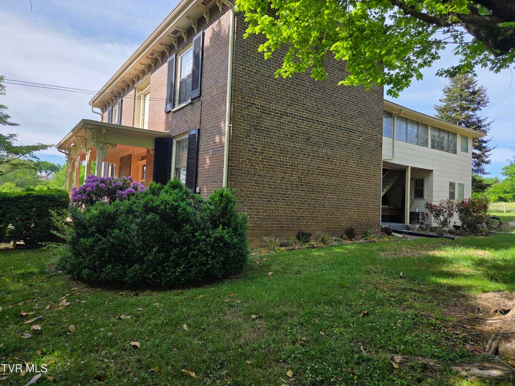 Photo of 1576 Old Boones Creek Road, Jonesborough, TN 37659 (MLS # 9996860)