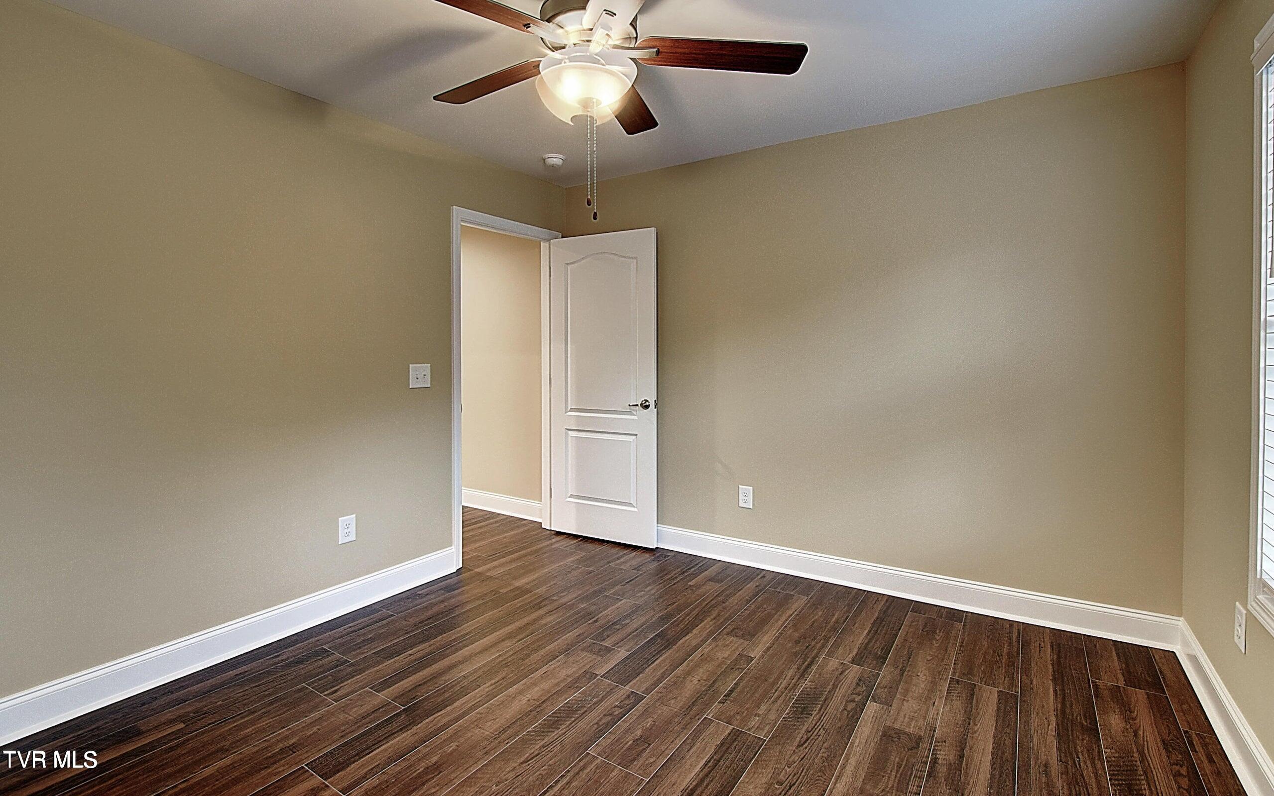 185 Chucks Alley, Jonesborough, Tennessee image 16