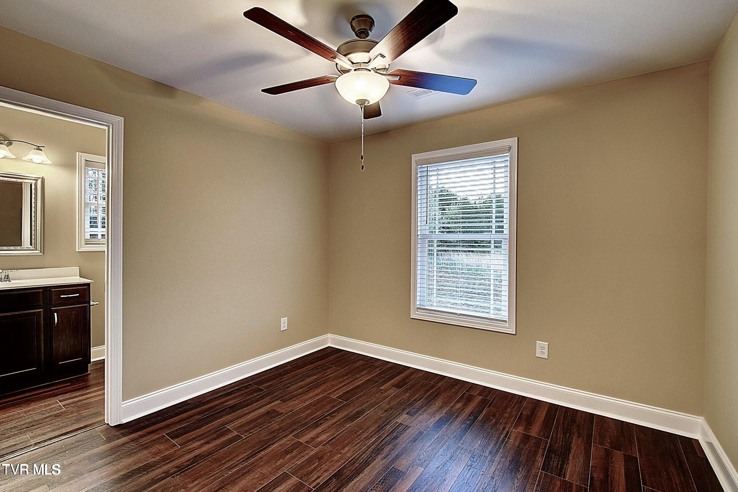 185 Chucks Alley, Jonesborough, Tennessee image 18