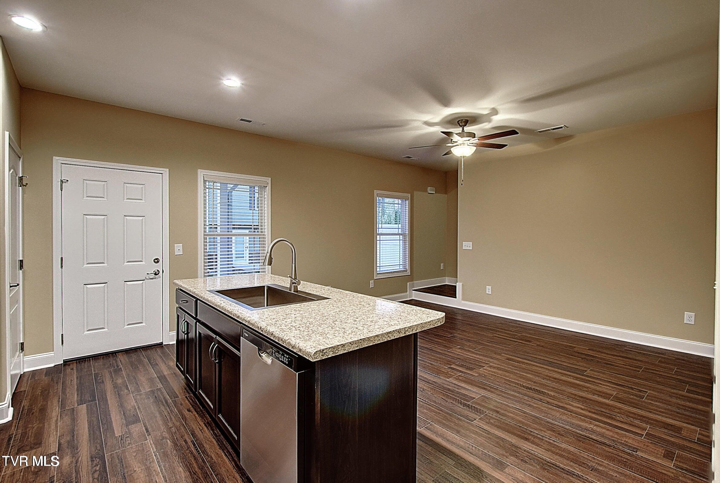 185 Chucks Alley, Jonesborough, Tennessee image 10