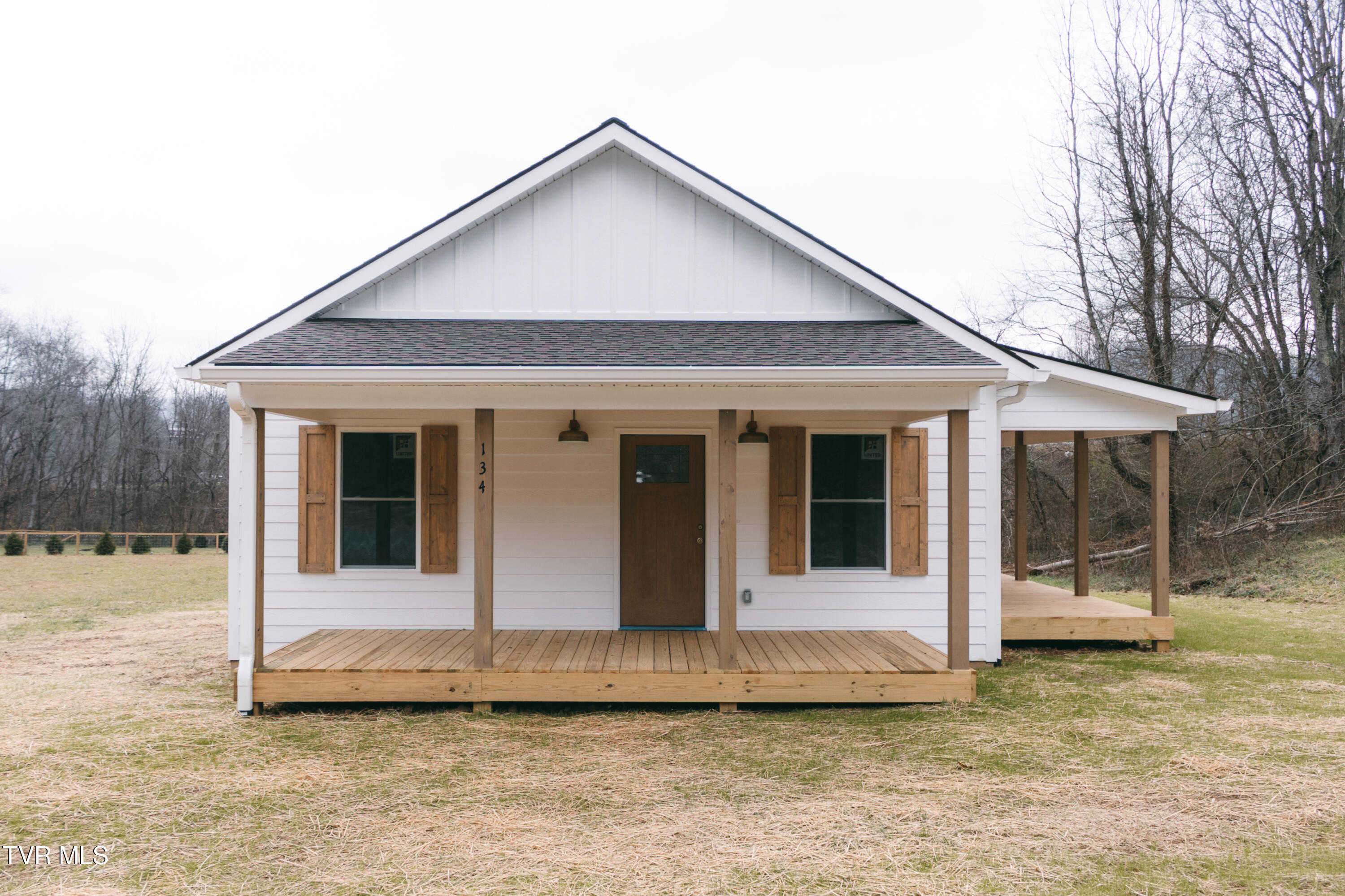 134 Powder Hollow Road, Unicoi, Tennessee image 1